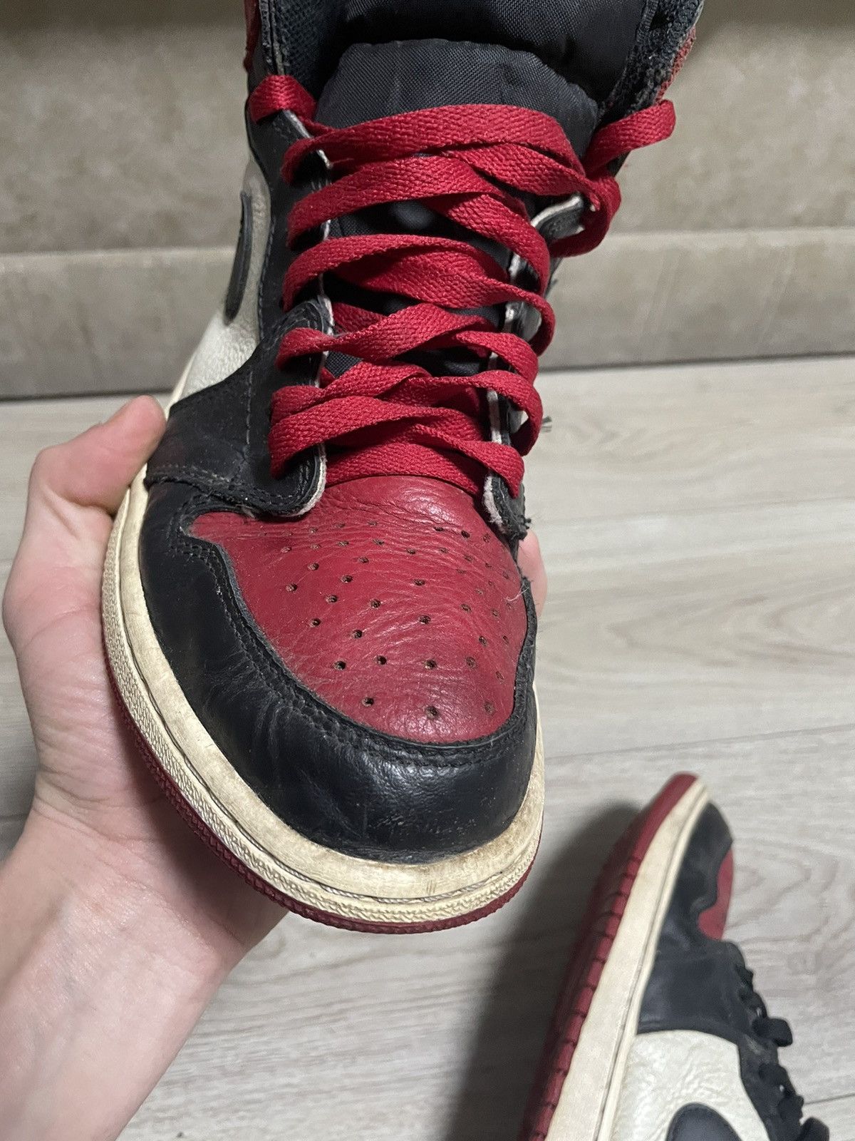 Jordan Brand × Nike Nike Air Jordan 1 Retro OG High “Bred Toe” Size US 9 / EU 42 - 9 Thumbnail