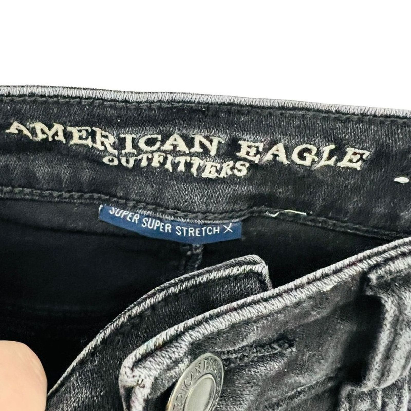 American Eagle Outfitters American Eagle Outfitters Black Hi Rise Floral Crochet Short Size 26" / US 2 / IT 38 - 3 Thumbnail