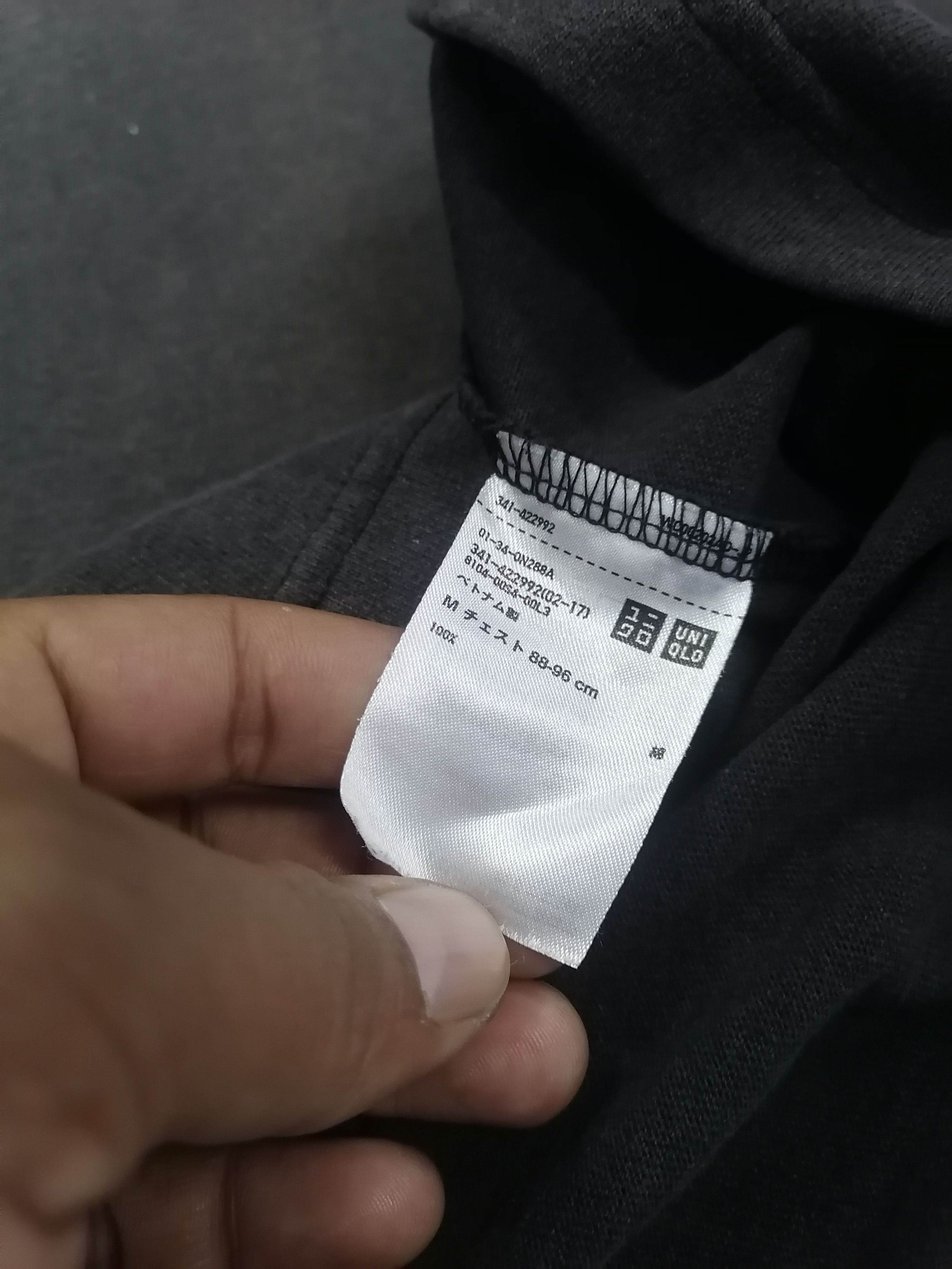 Japanese Brand Trashed Faded Uniqlo Black Tee Size US M / EU 48-50 / 2 - 6 Thumbnail