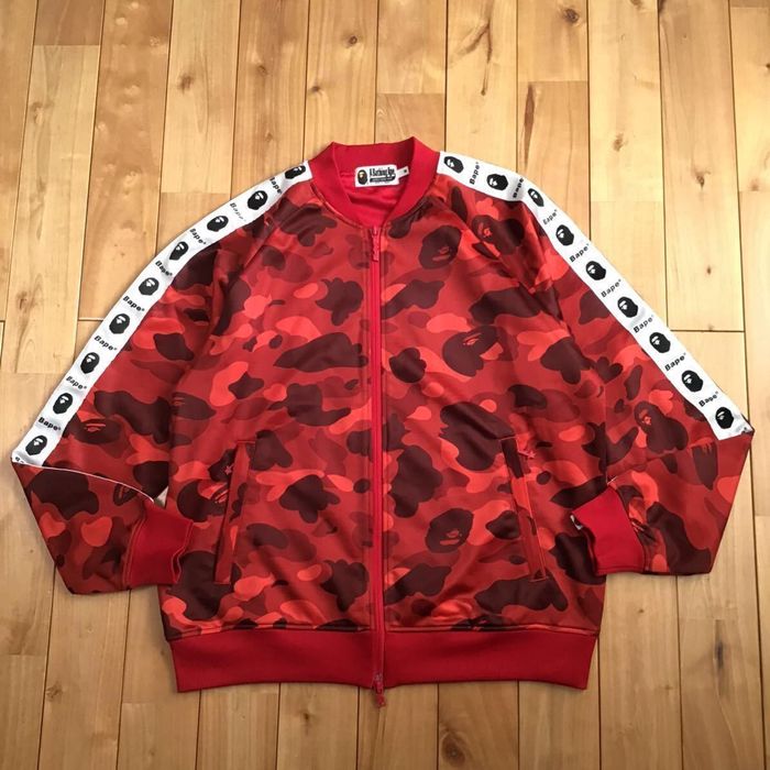 Bape jacket 2024 red camo