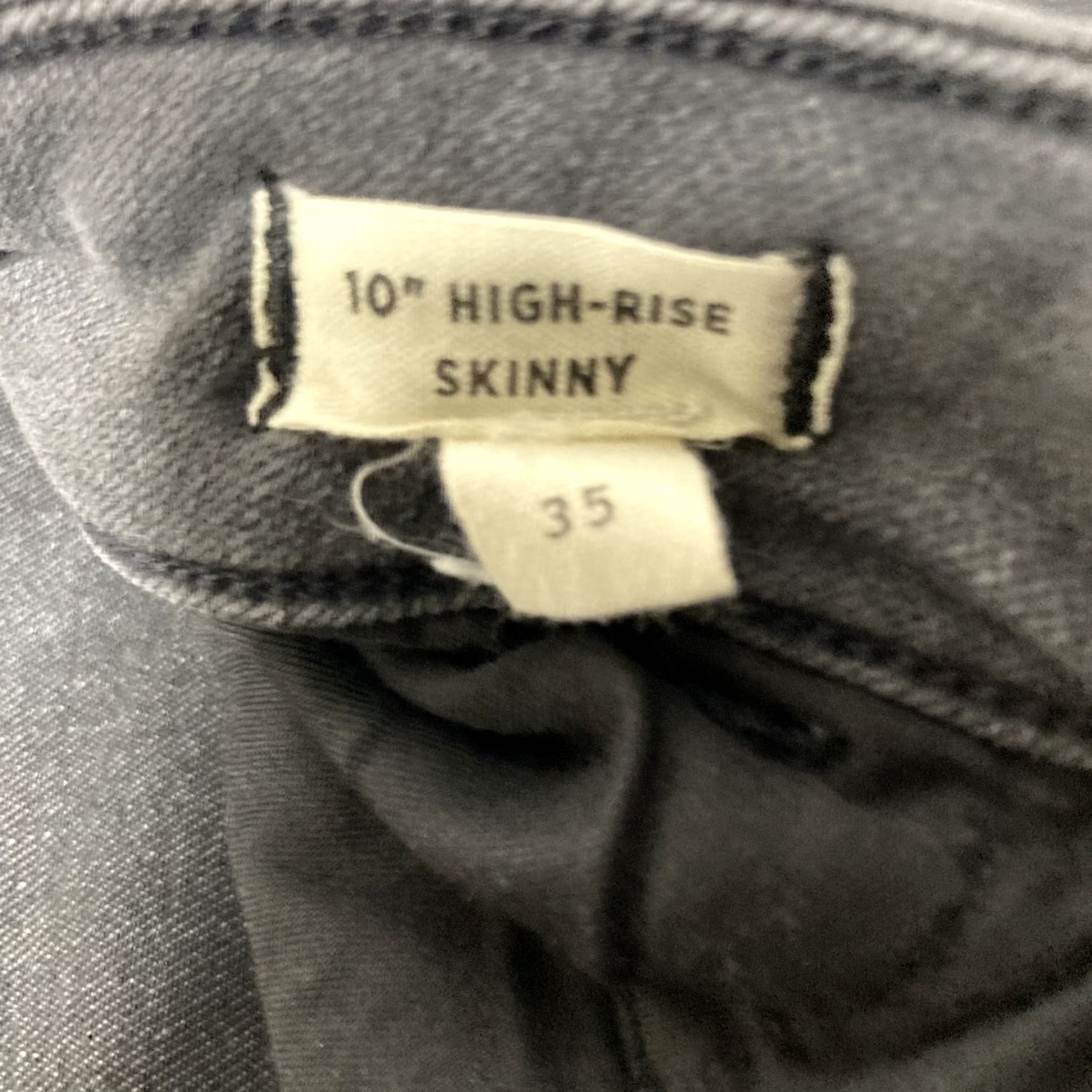 Madewell Womens Madewell High Rise 10" Skinny Jeans Size 35 Raw Hem Faded Black Jeans Size 24" / US 00 / IT 34 - 7 Thumbnail