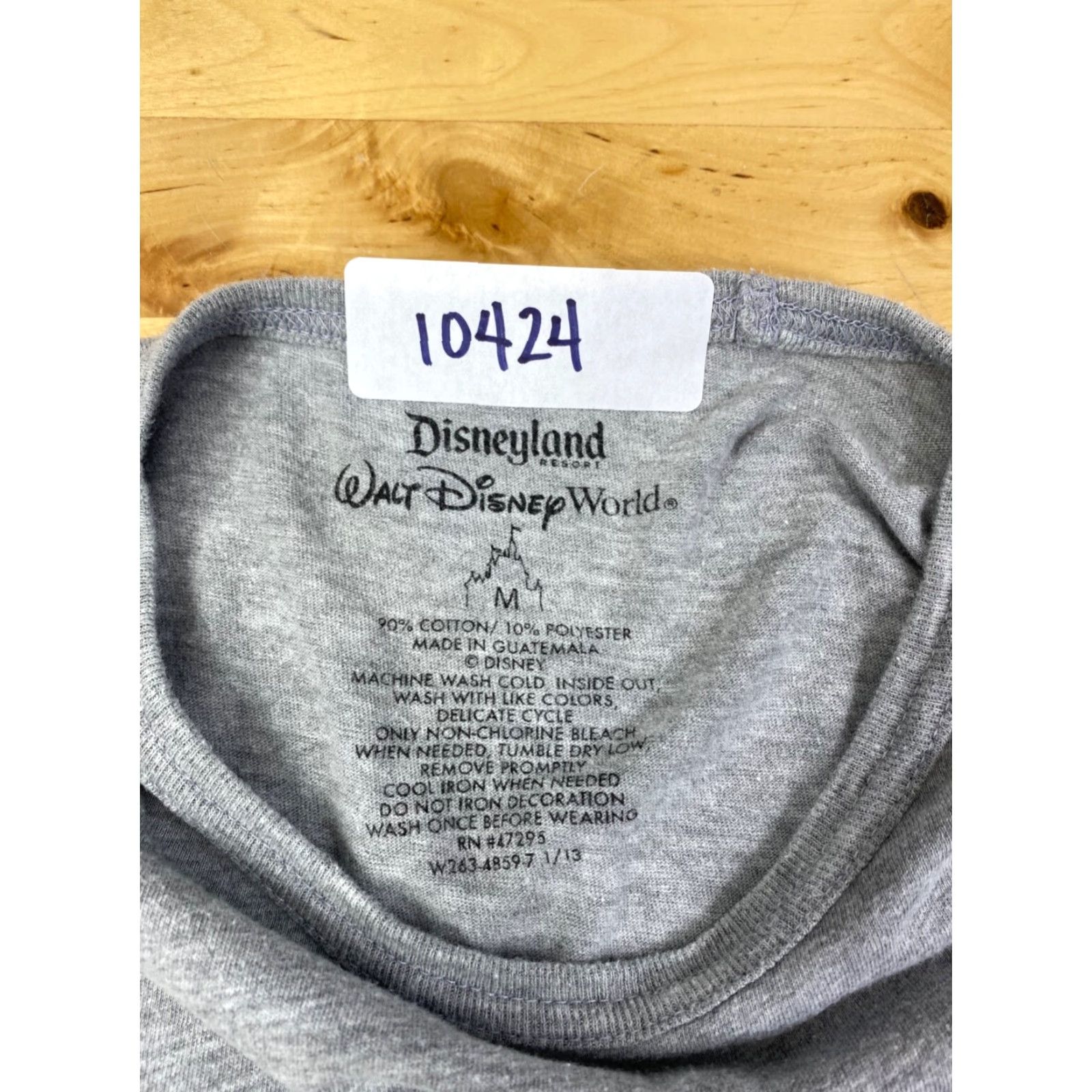 Disney **Disney Nightmare Before Christmas Women's M Gray T-Shirt** User: Disney Nightmare Before Christmas Women's M Gray Short Sleeve T-Shirt Size M / US 6-8 / IT 42-44 - 2 Thumbnail