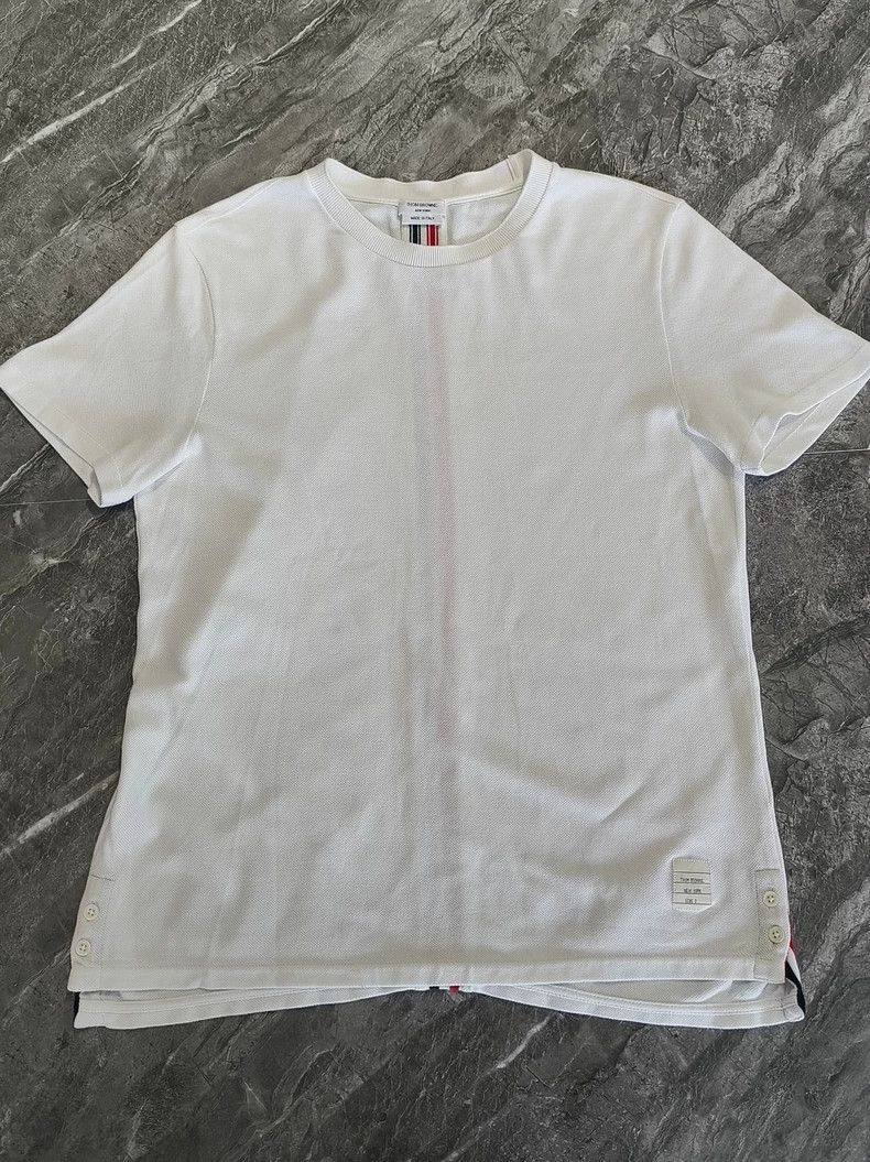 Thom Browne Thom Browne Round neck short sleeves Size US M / EU 48-50 / 2 - 1 Thumbnail