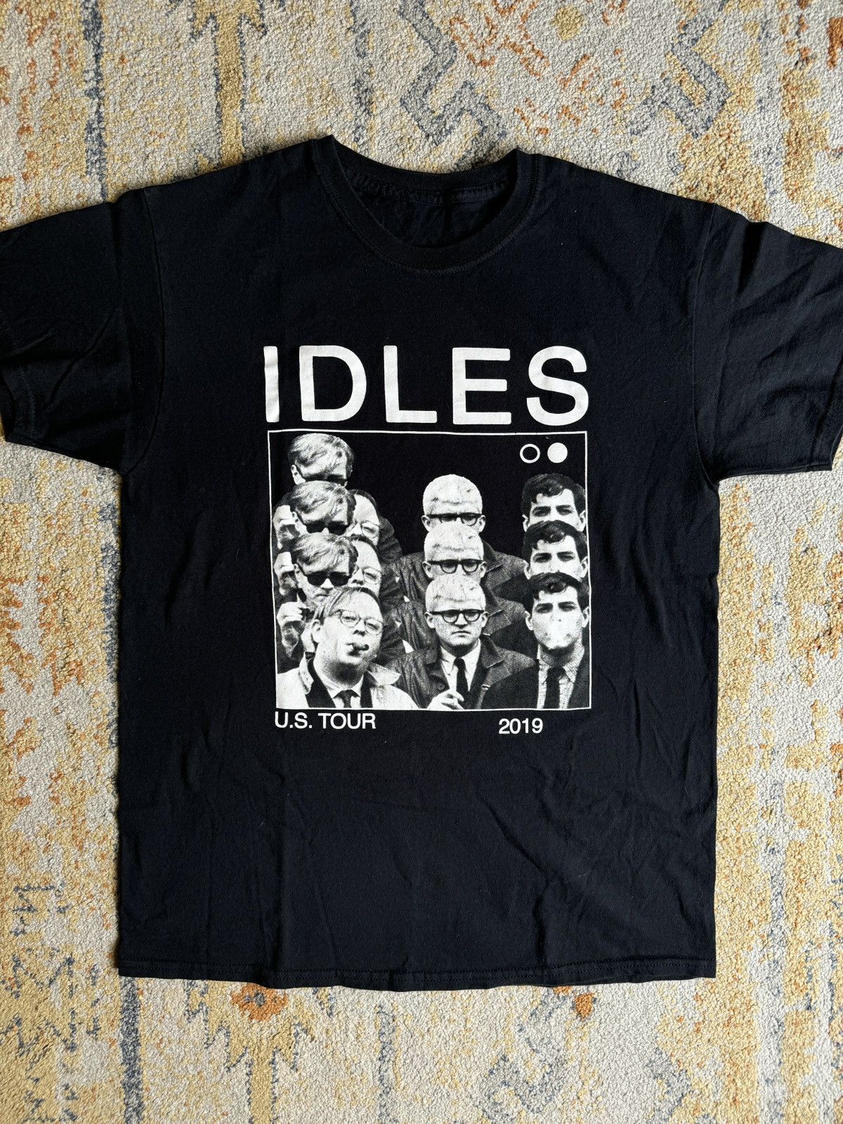 Band Tees Idles 2019 tour shirt Size US M / EU 48-50 / 2 - 1 Thumbnail