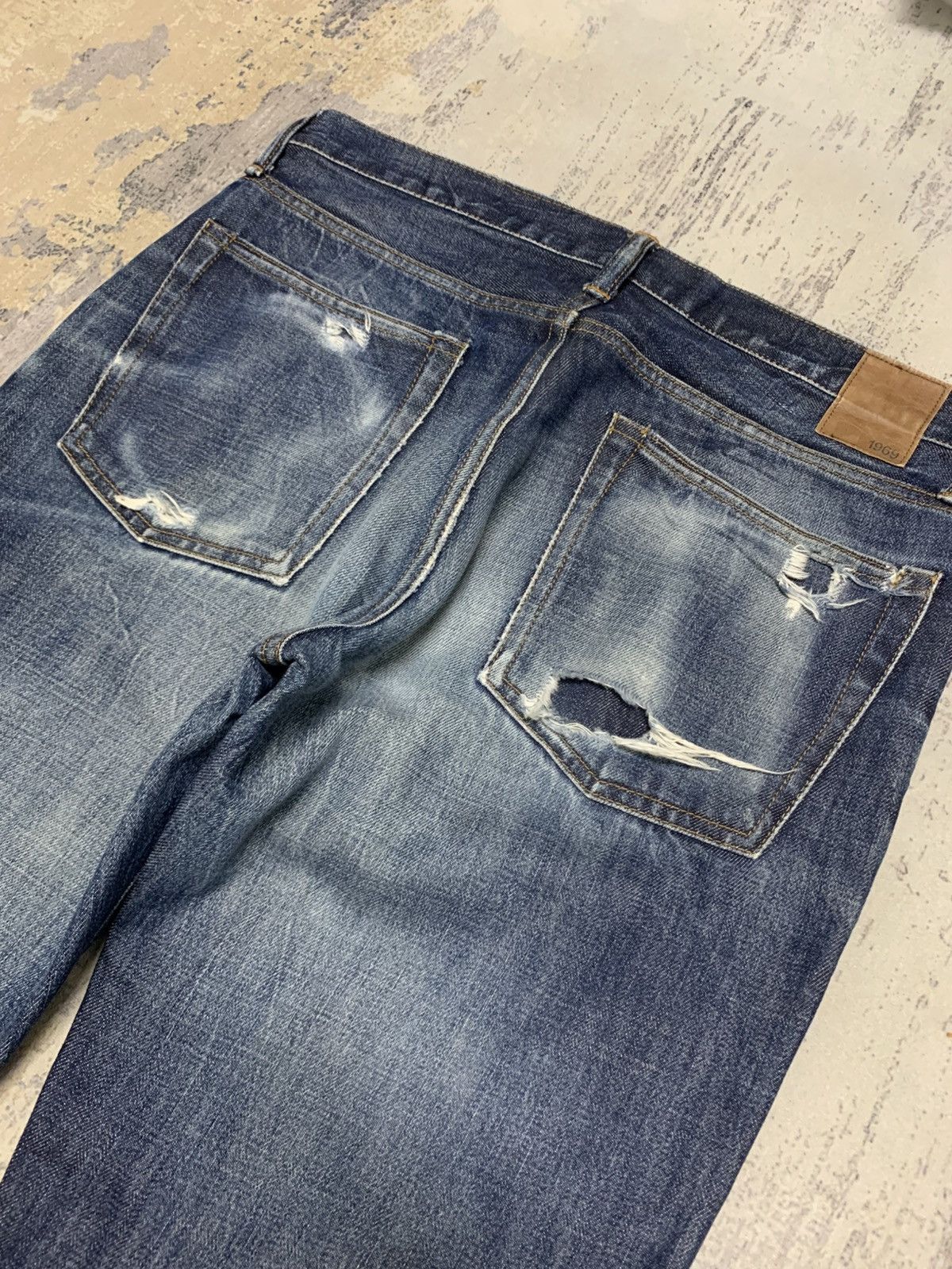 Japanese Brand Gap 1969 Vintage Distressed Dark Indigo Straight Denim Size US 33 - 13 Thumbnail