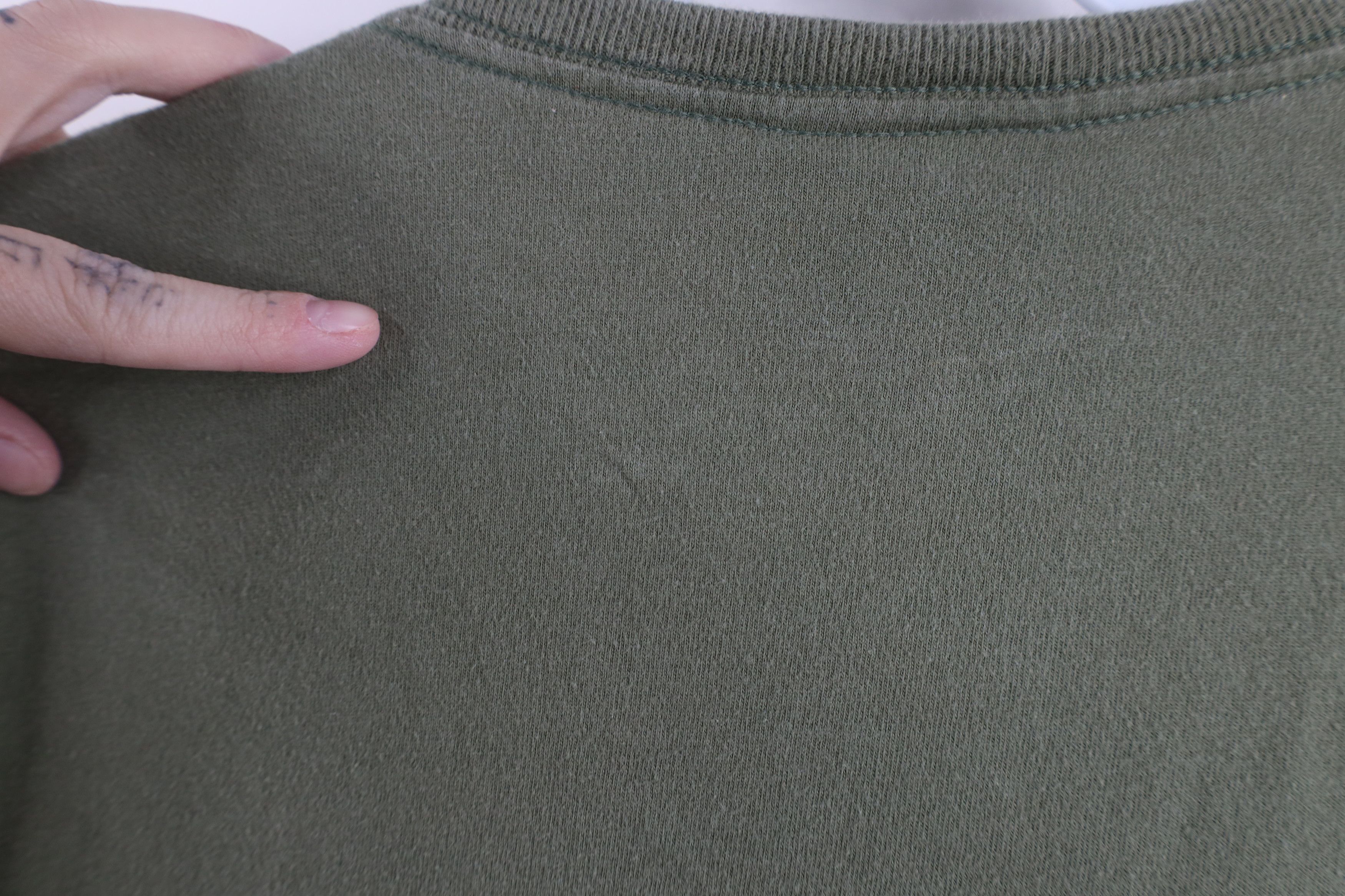Russell Athletic Vintage 90s Russell Athletic Cotton T-Shirt Olive Green Size US L / EU 52-54 / 3 - 11 Thumbnail