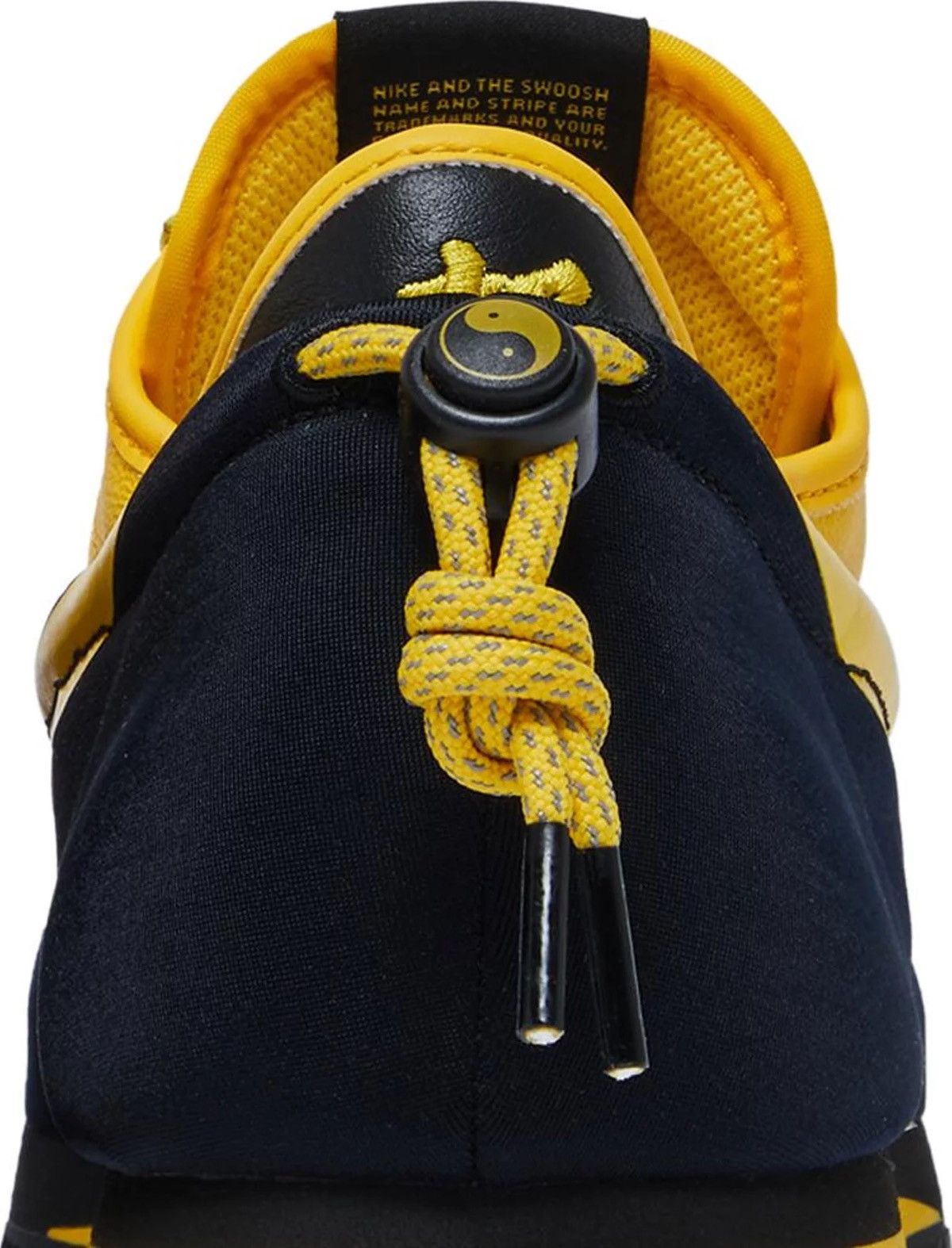 CLOT × Nike Nike x Clot “CLOTEZ” Yellow/Black Bruce Lee Size US 9 / EU 42 - 12 Thumbnail