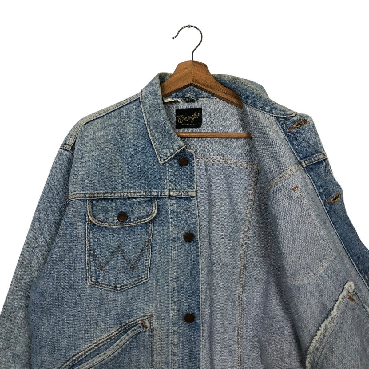 Wrangler 🔥14OZ BROKEN DENIM TRUCKER BIKER DENIM JACKET WRANGLER Size US M / EU 48-50 / 2 - 15 Thumbnail