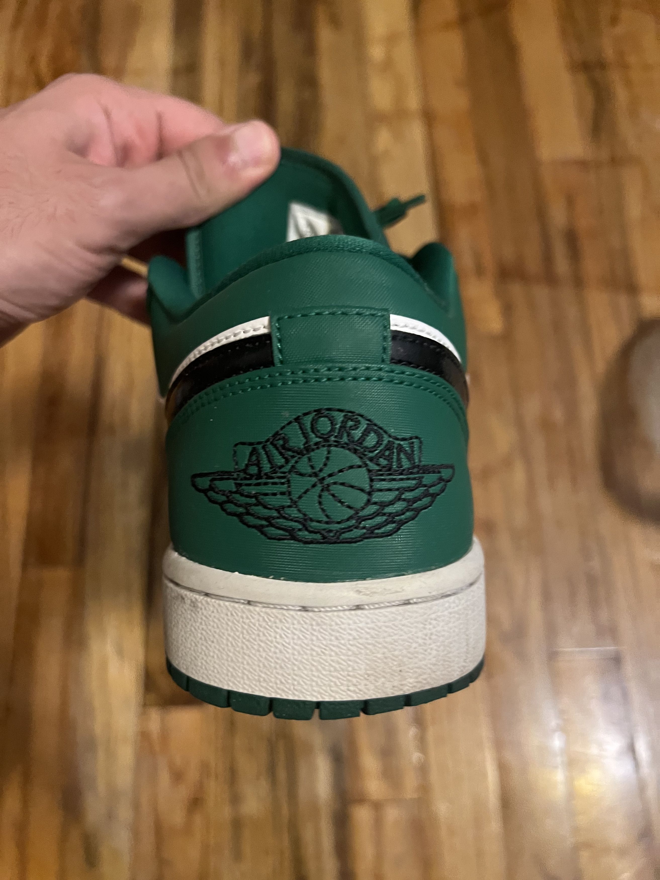 Jordan Brand Nike Jordan 1 Low Pine Green Size US 10 / EU 43 - 4 Thumbnail