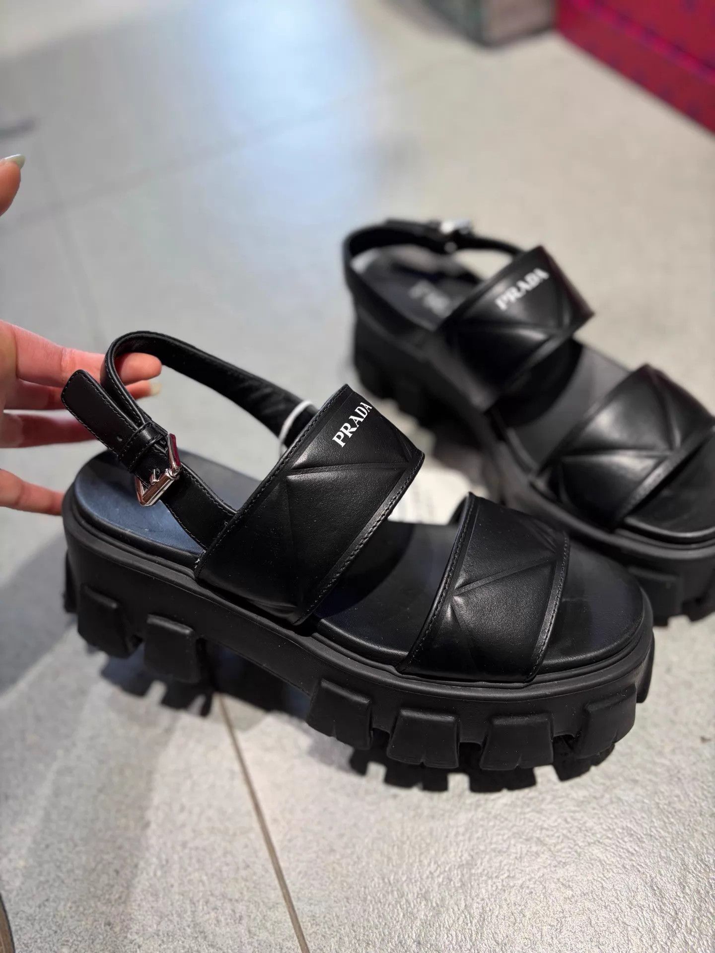 Prada Prada Black Leather Summer Platform Sandals 37.5 Size US 7 / IT 37 - 3 Thumbnail
