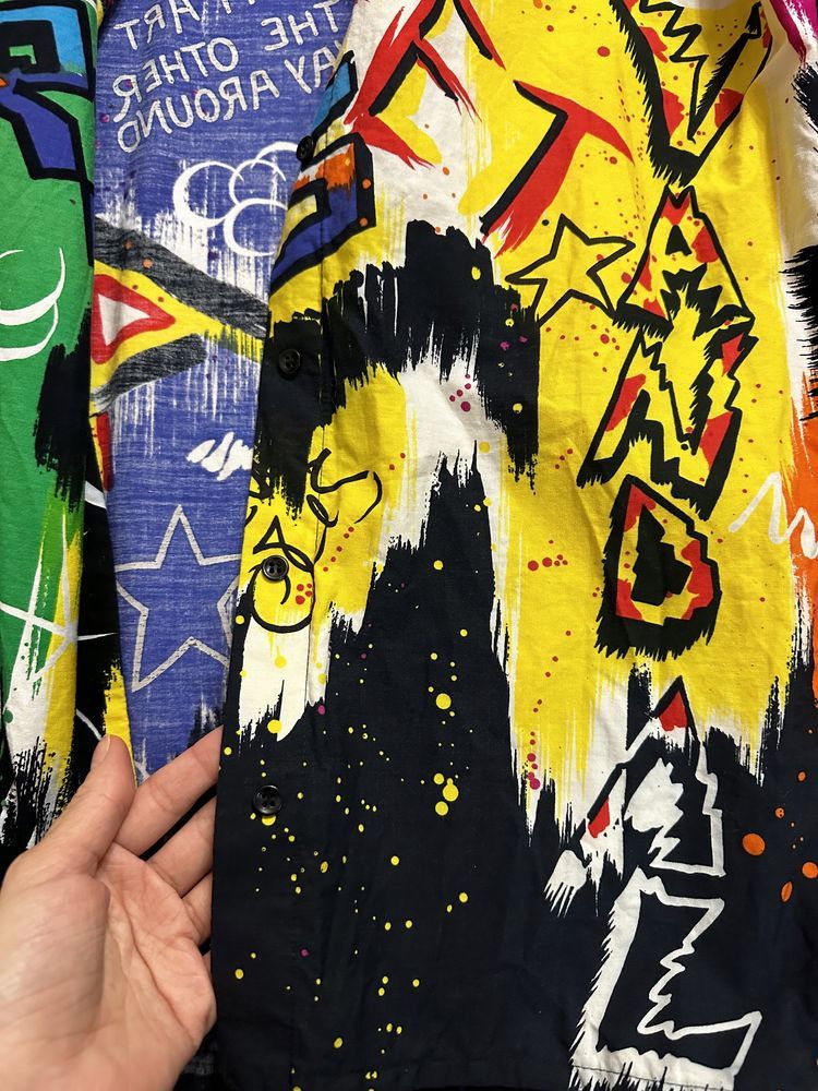 Versace × Versace Jeans Couture × Vintage Vintage Versace Graffiti Unisex Silk Shirt Size US M / EU 48-50 / 2 - 7 Thumbnail
