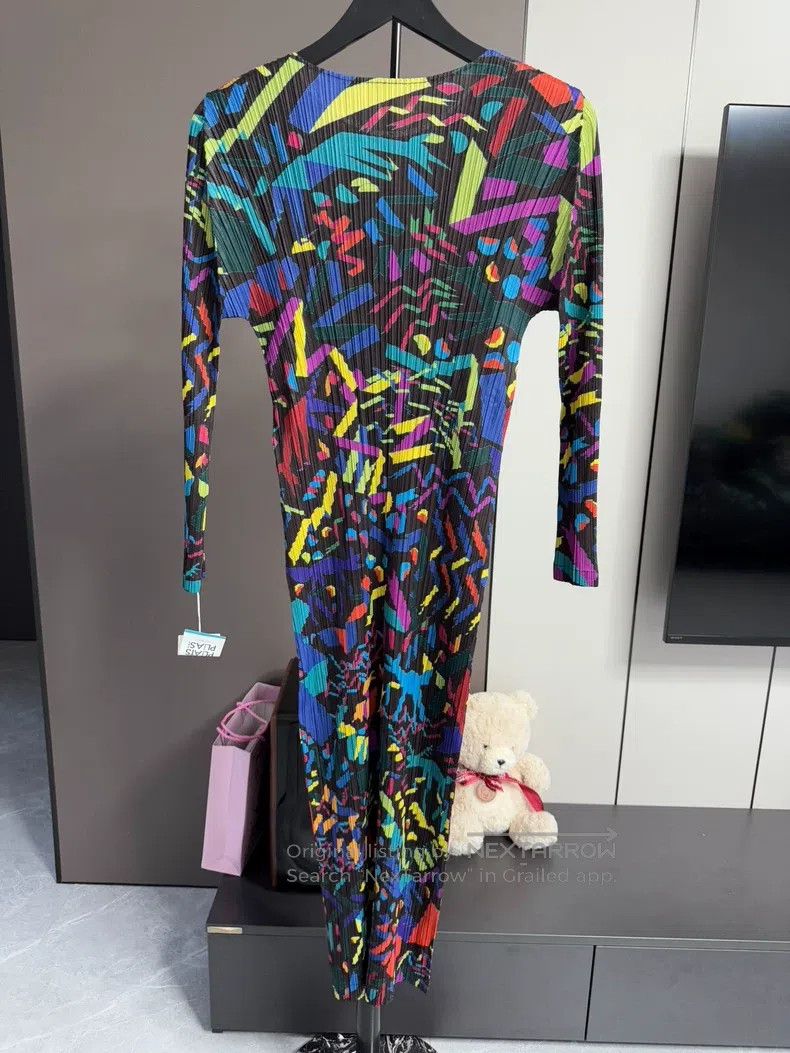 Issey Miyake Issey Miyake Christmas Dress Size L / US 10 / IT 46 - 2 Thumbnail