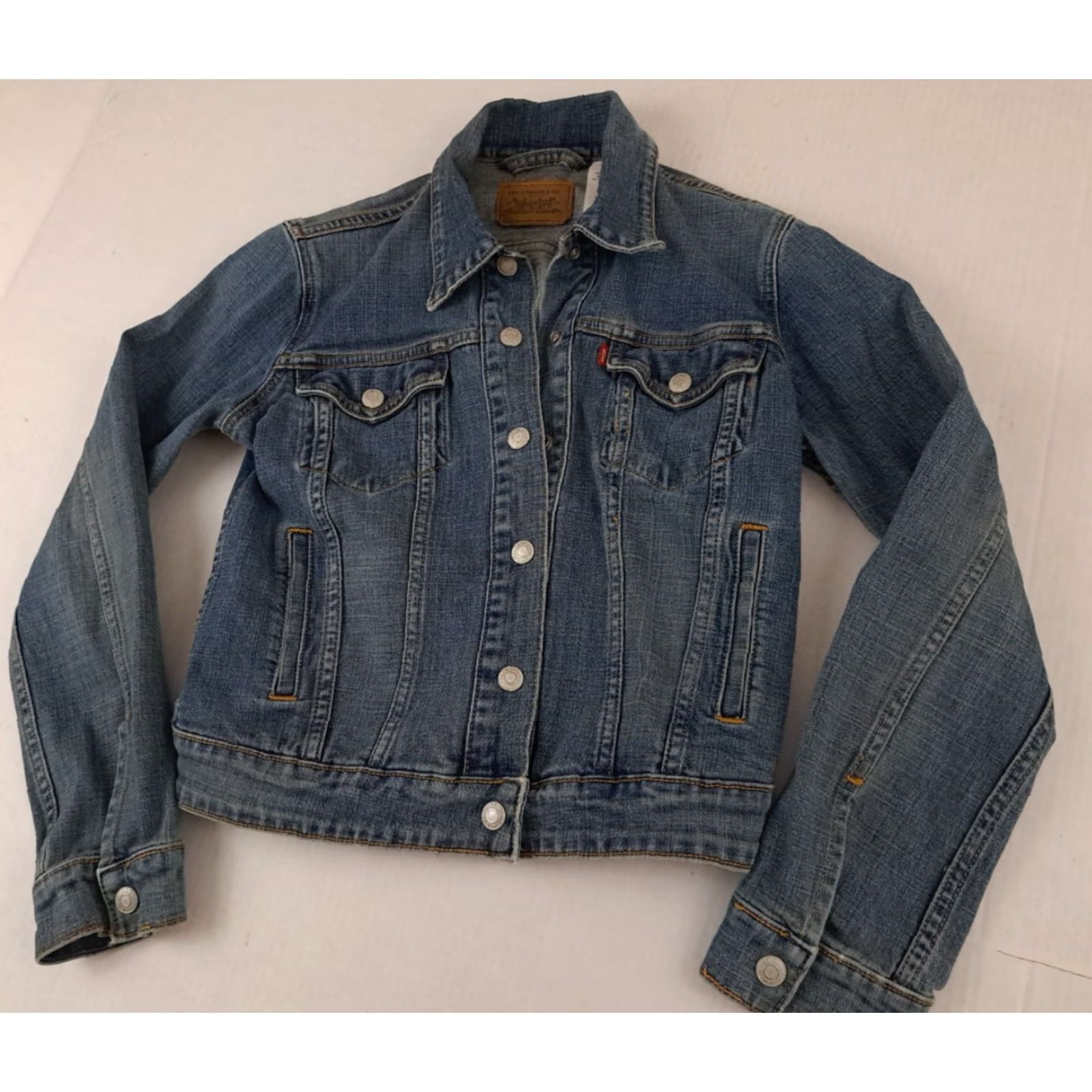 Levi's VINTAGE Levi's Jacket Woman S Blue Denim 90s Trucker Button Full Metal Button Regular Fit Long Sleeve Casual Women Size 28" / US 6 / IT 42 - 4 Thumbnail
