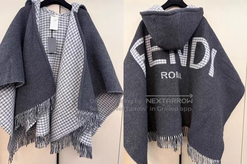Fendi Fendi Wool Lettering Big Logo Hooded Cloak Size M / US 6-8 / IT 42-44 - 1 Thumbnail