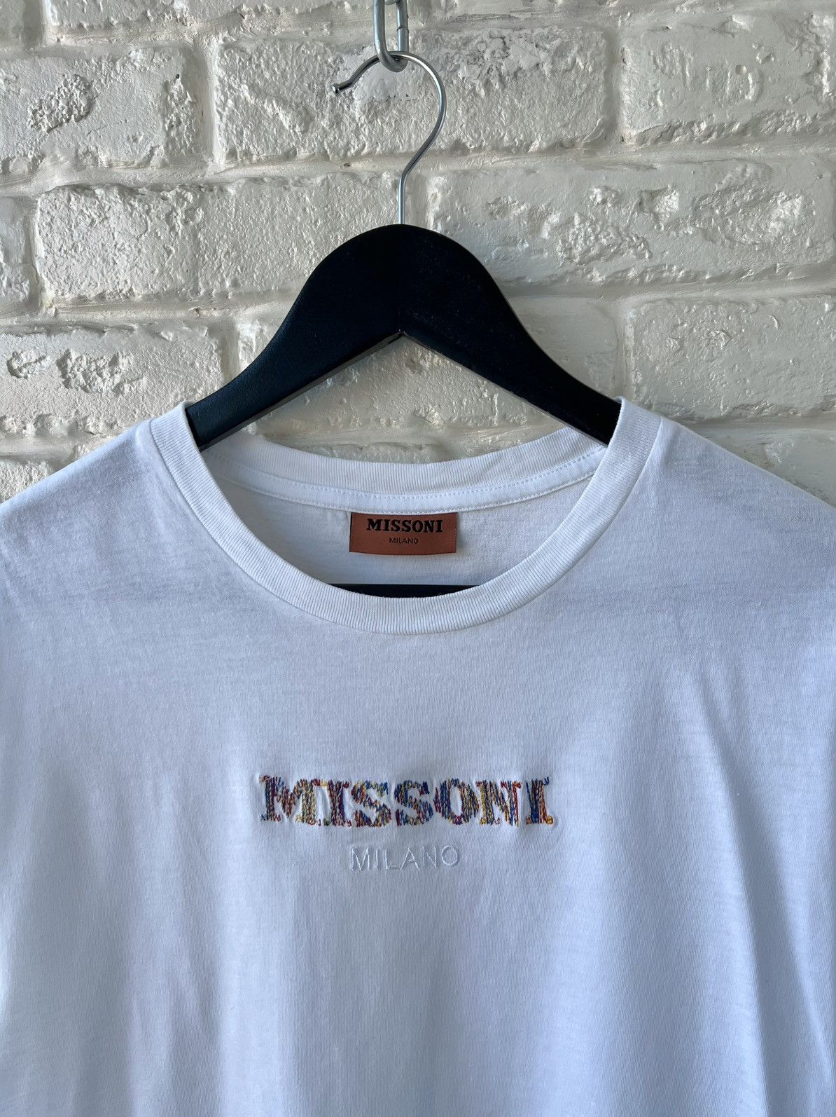 Missoni Missoni Milano White Embroidered Logo Tee T-Shirt Size M / US 6-8 / IT 42-44 - 2 Thumbnail