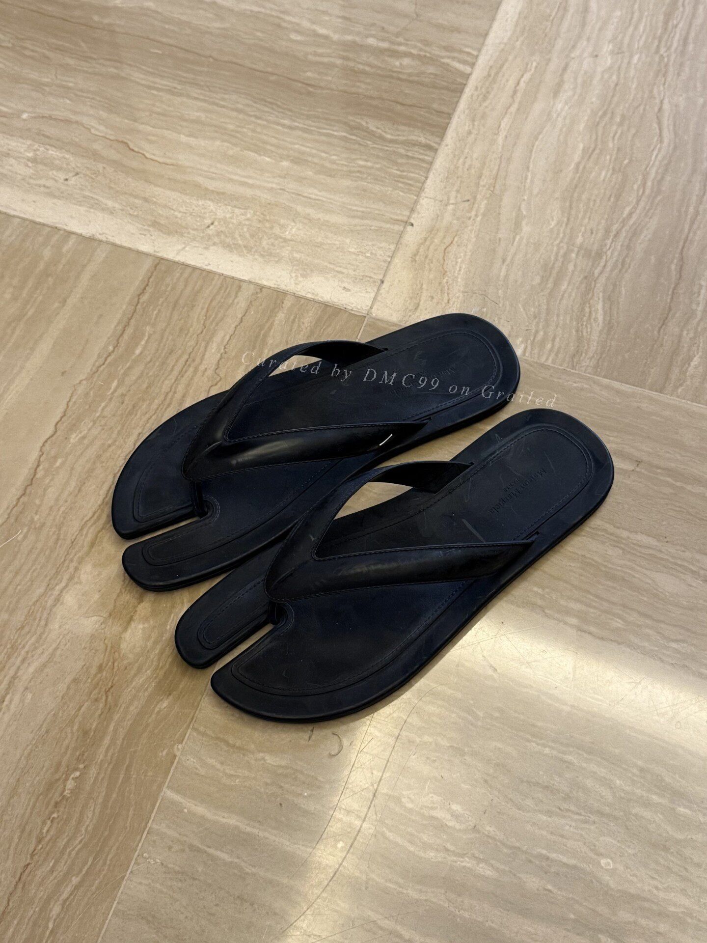 Maison Margiela Maison Margiela Tabi Split-Toe Flat Flip-Flop Size US 6 / IT 36 - 1 Thumbnail
