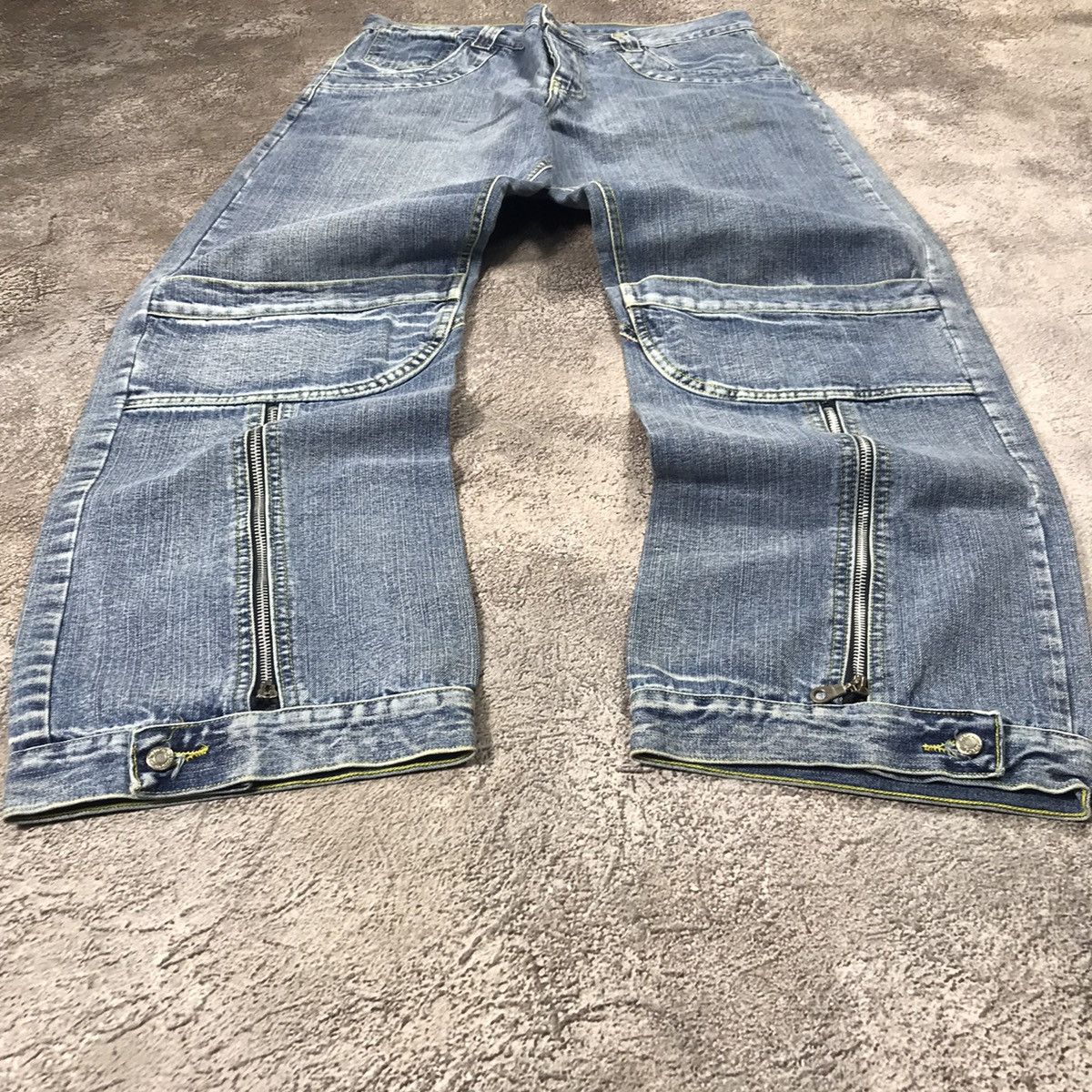 Vintage Vintage 90s Baggy Distressed Jeans Grunge Skate Thrashed 36 Size US 36 / EU 52 - 1 Thumbnail