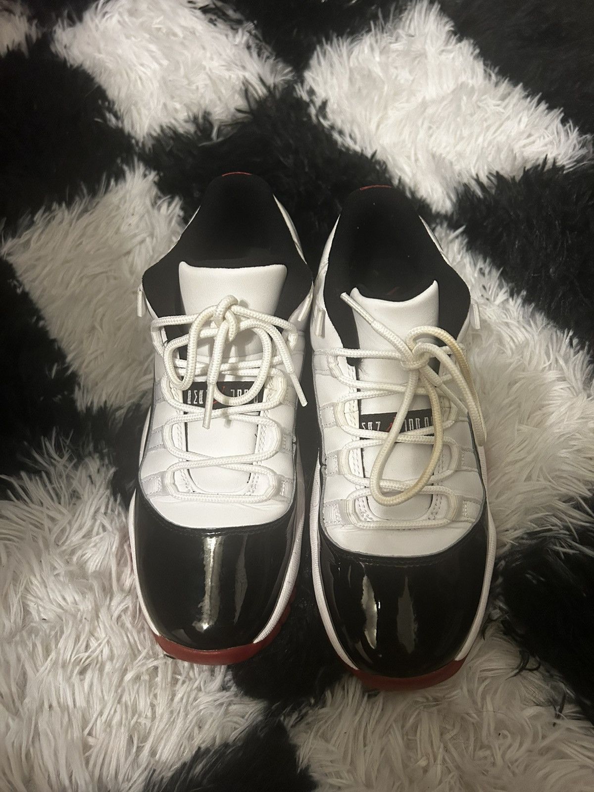 Jordan Brand Jordan 11 Low Concord Bred GS Size US 5.5 / EU 38 - 3 Thumbnail