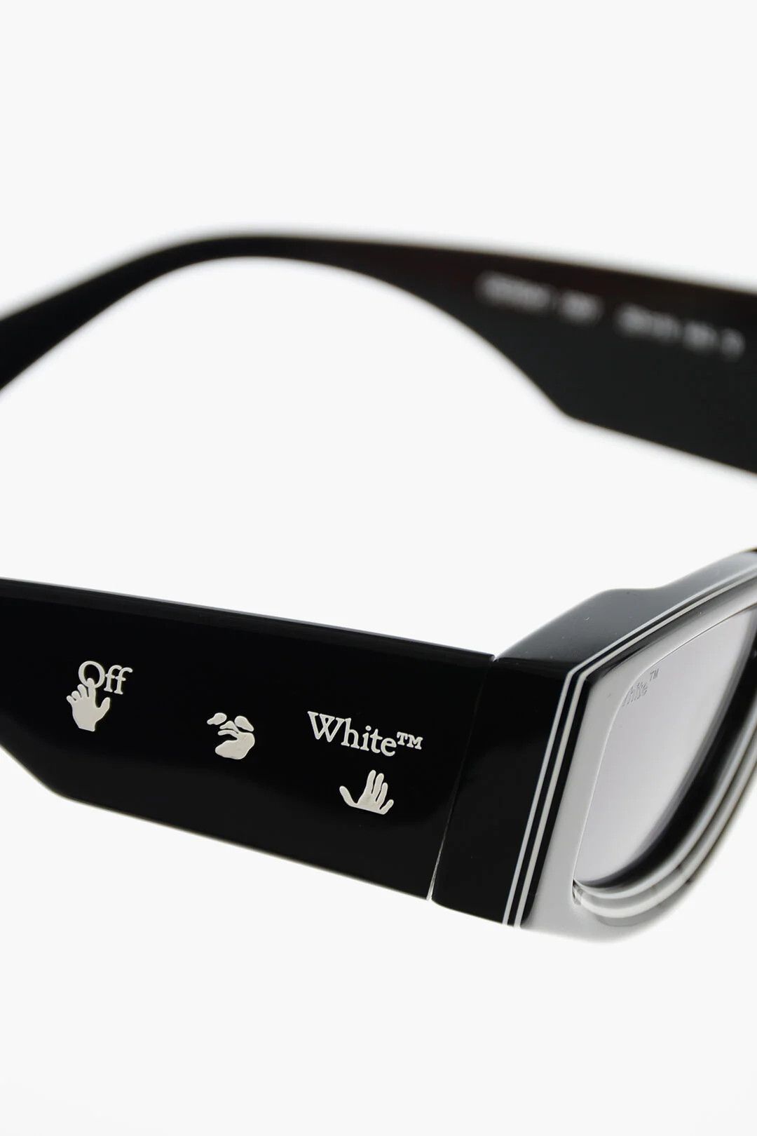 Off-White og1mm0426 Size: OS / Solid-Color Sunglasses in Black Size ONE SIZE - 4 Thumbnail