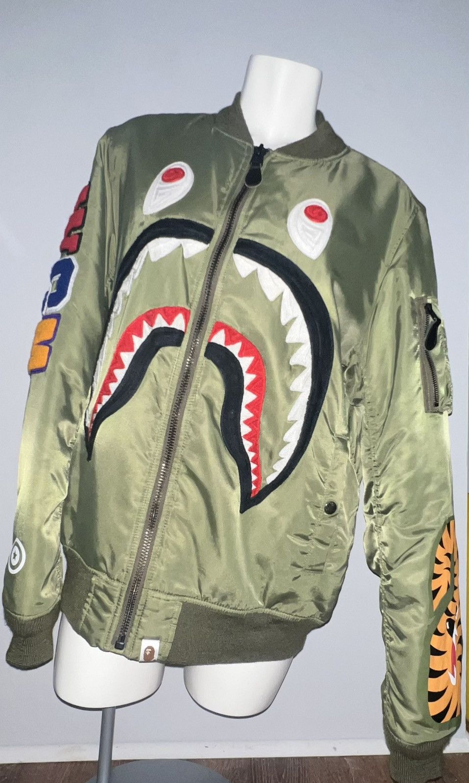 Bape A Bathing Ape Green Bomber Jacket Size US M / EU 48-50 / 2 - 1 Thumbnail