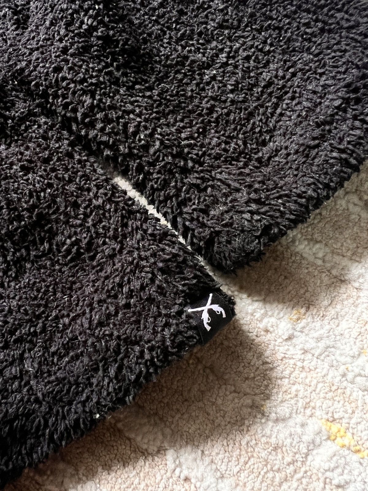 Beauty Beast × If Six Was Nine × Roar Roar Guns Smiley Knitted Sweater Pullover Size US M / EU 48-50 / 2 - 7 Thumbnail