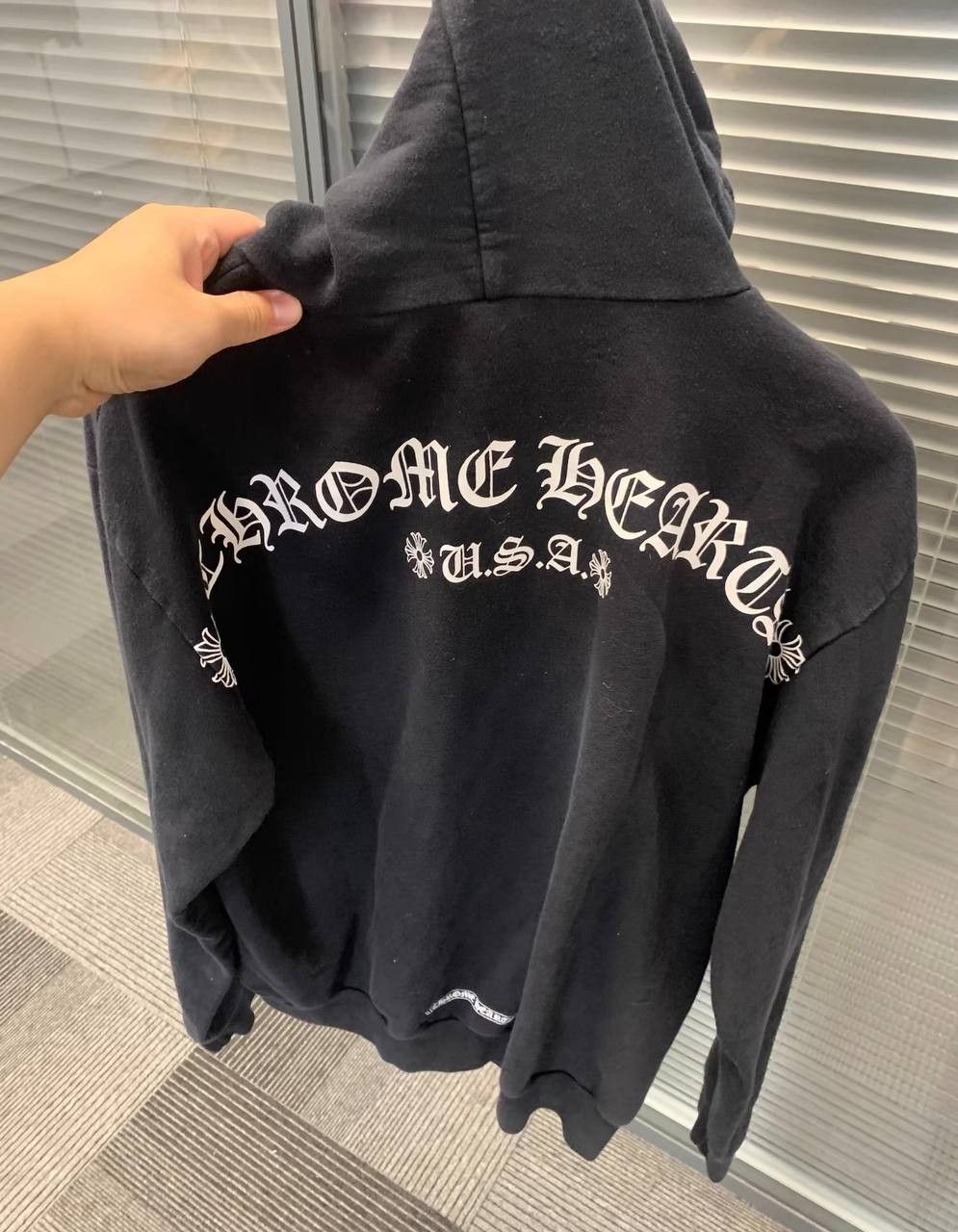Chrome Hearts Chrome Hearts slogan print Size US M / EU 48-50 / 2 - 2 Thumbnail