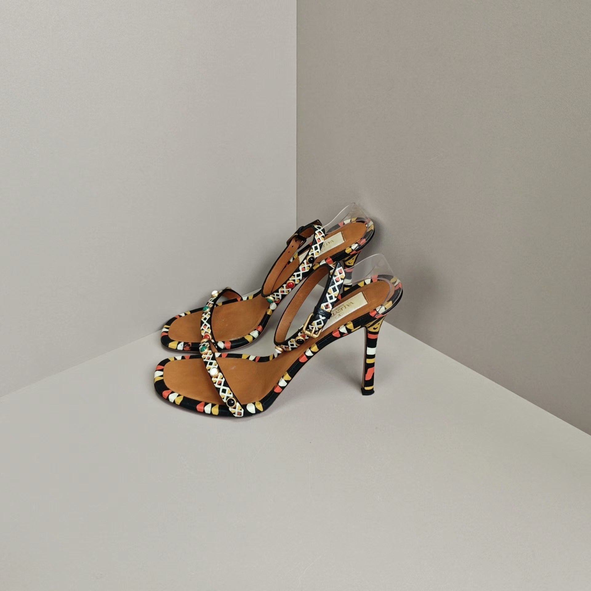 Valentino Valentino Sandals us_6 Women Size US 6 / IT 36 - 1 Thumbnail