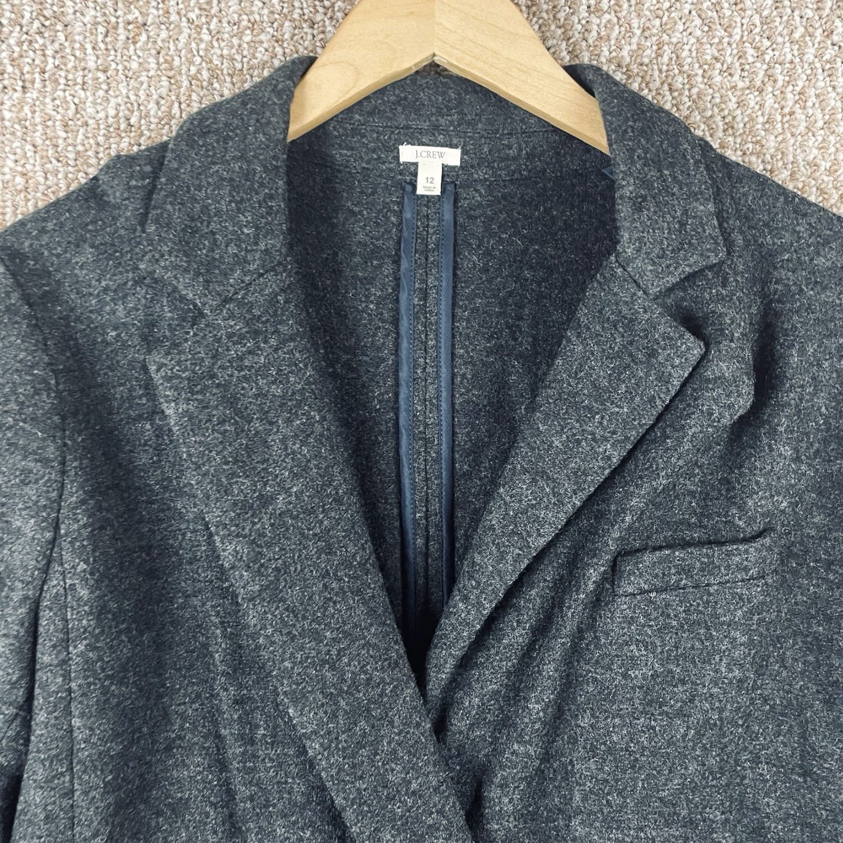 J.Crew J.Crew Blazer Jacket Womens Size 12 Gray Wool Notch Lapel Herringbone Long Sleeve Six-Button Double-Breasted Size XL / US 12-14 / IT 48-50 - 3 Thumbnail