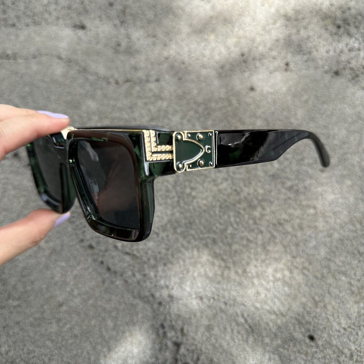Other Y2K Unisex Sunglasses Retro Fashion Shades QZ1389-02 Size ONE SIZE - 2 Thumbnail