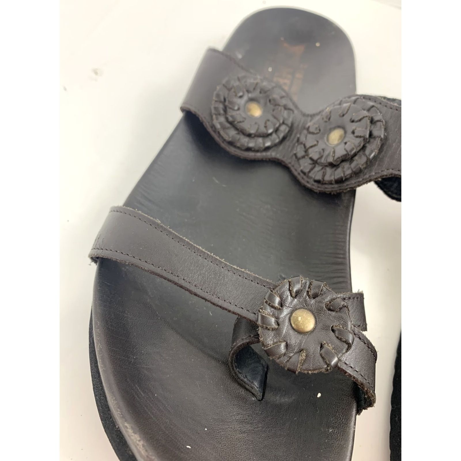Mephisto VINTAGE Mephisto Sandal Flower Womens 37 Brown Leather Toe Strap Casual Womens 6.5 Shoes Size US 7 / IT 37 - 4 Thumbnail