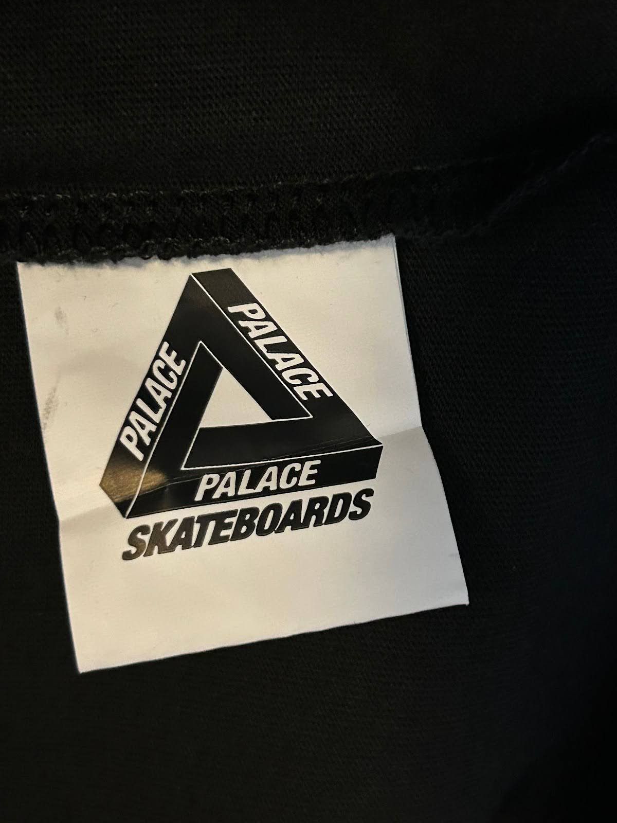 Palace Jobsworth Tee Size US M / EU 48-50 / 2 - 8 Thumbnail