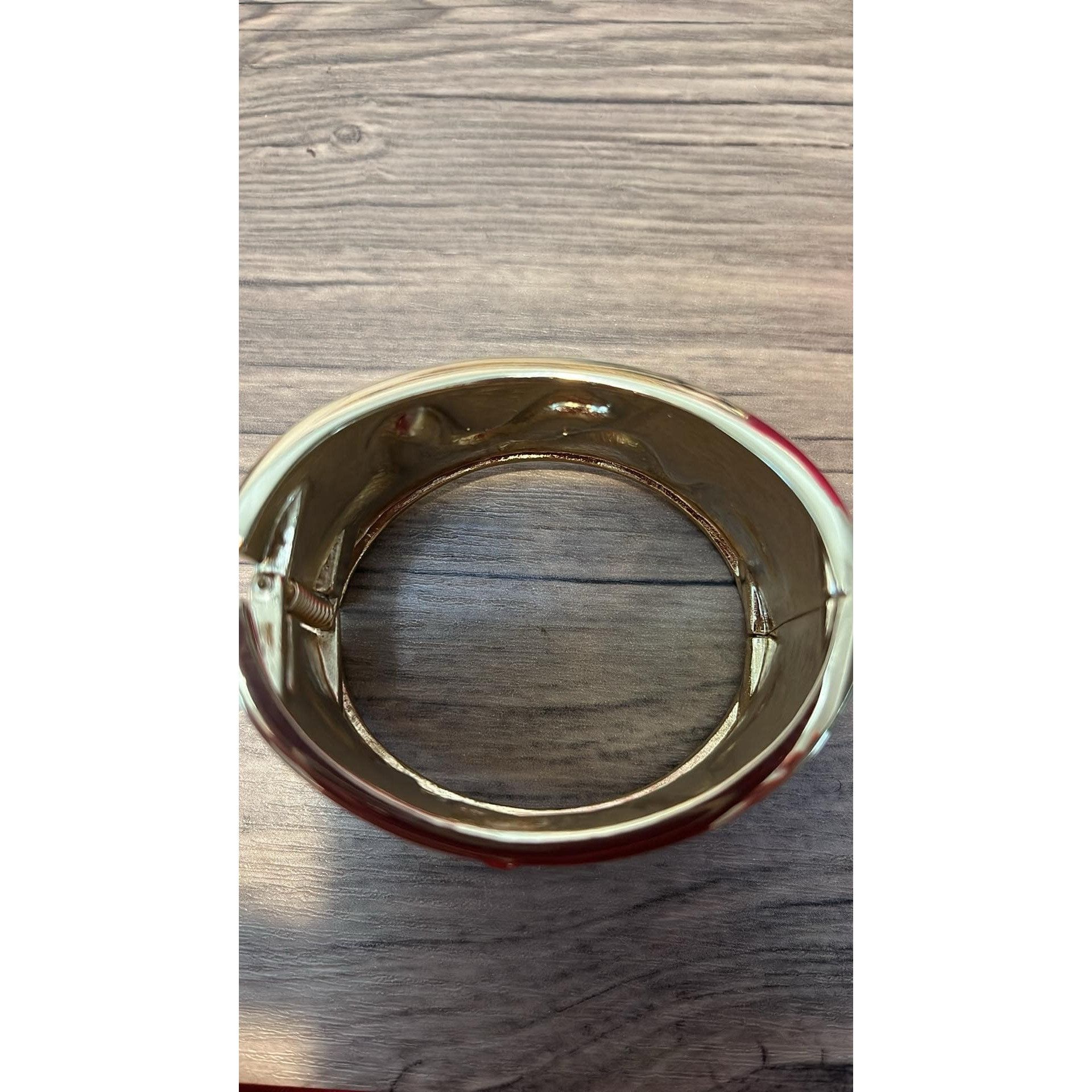 Other Gold Tone Snake White Enamel Clamper Bracelet Size ONE SIZE - 3 Thumbnail
