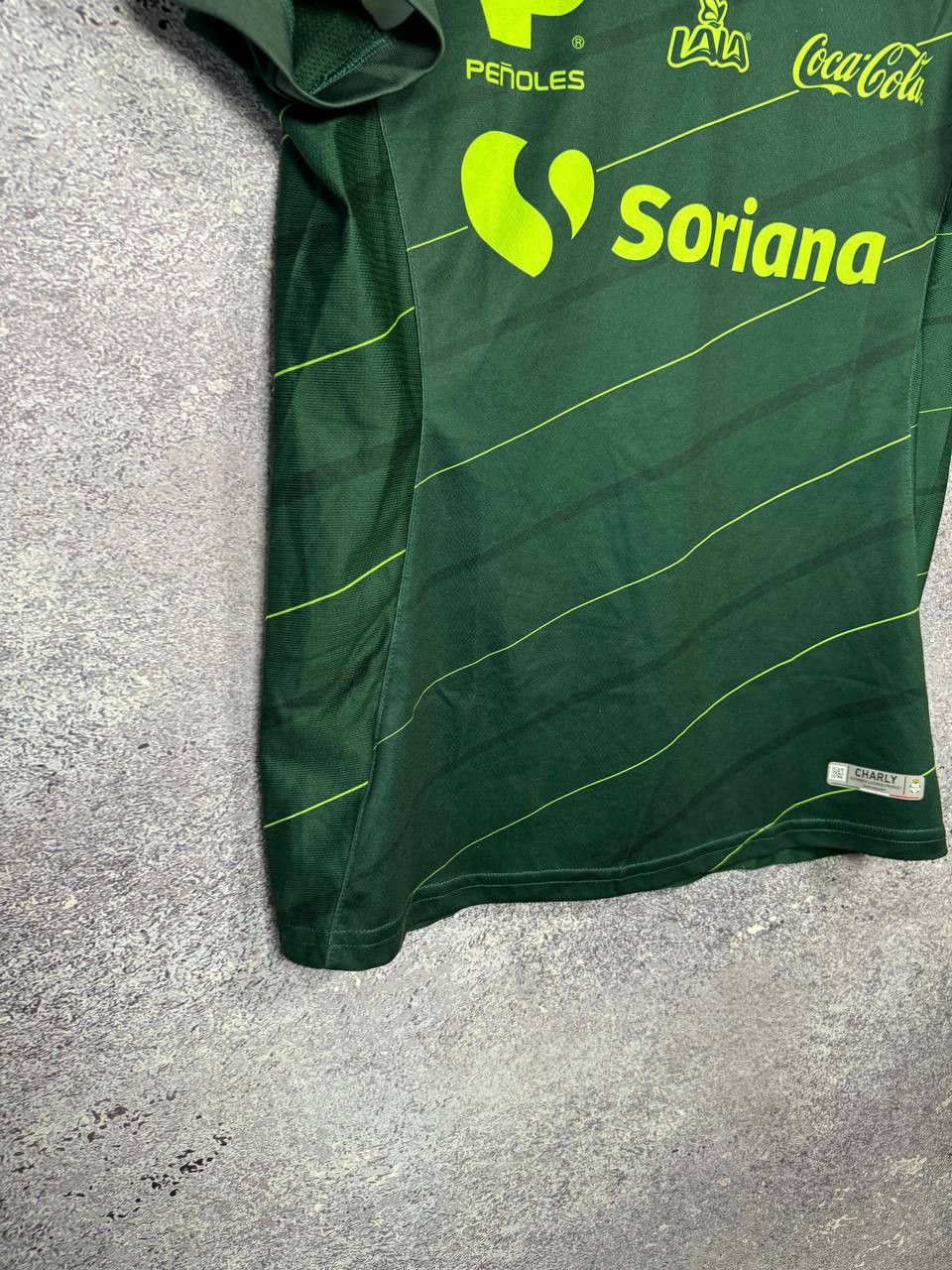 Vintage Vintage Santos Laguna 2019/20 Charly Soccer Jersey Size US M / EU 48-50 / 2 - 7 Thumbnail