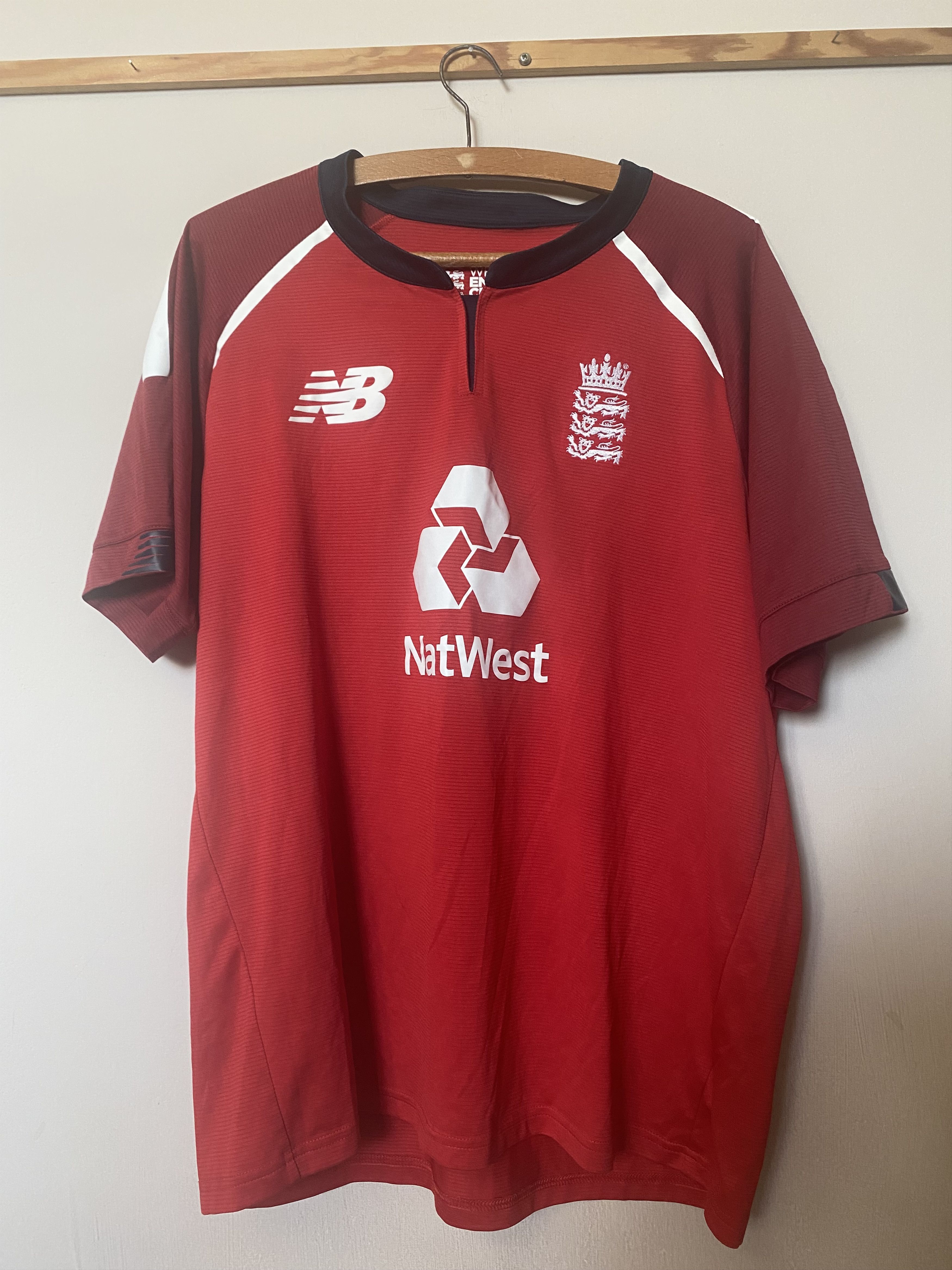 New Balance Cricket ENGLAND 2020 - 2021 - New Balance - L - UNIQUE Size US L / EU 52-54 / 3 - 1 Thumbnail