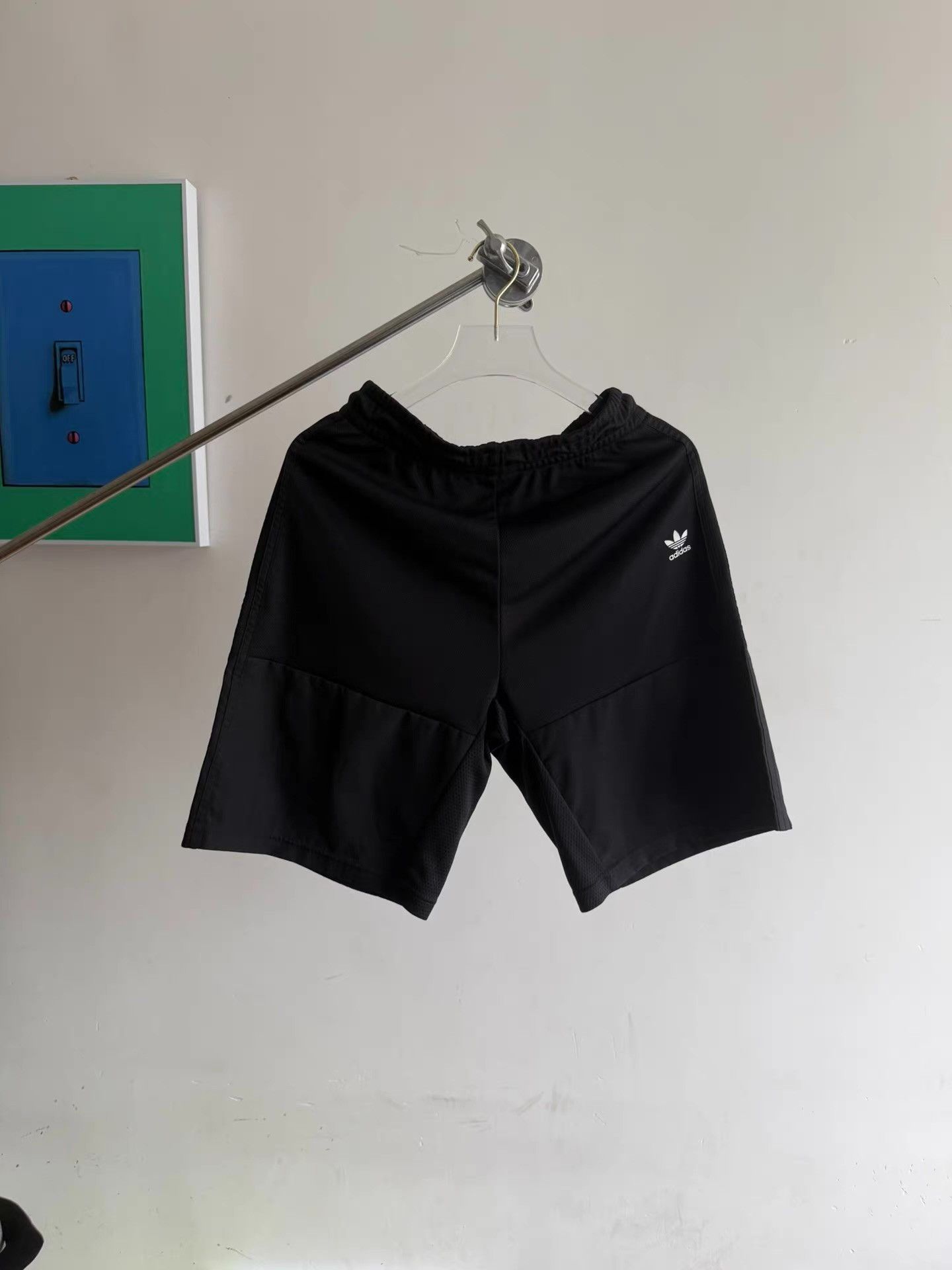 Adidas Adidas Originals Panel Shorts Q17 Size US 32 / EU 48 - 3 Thumbnail