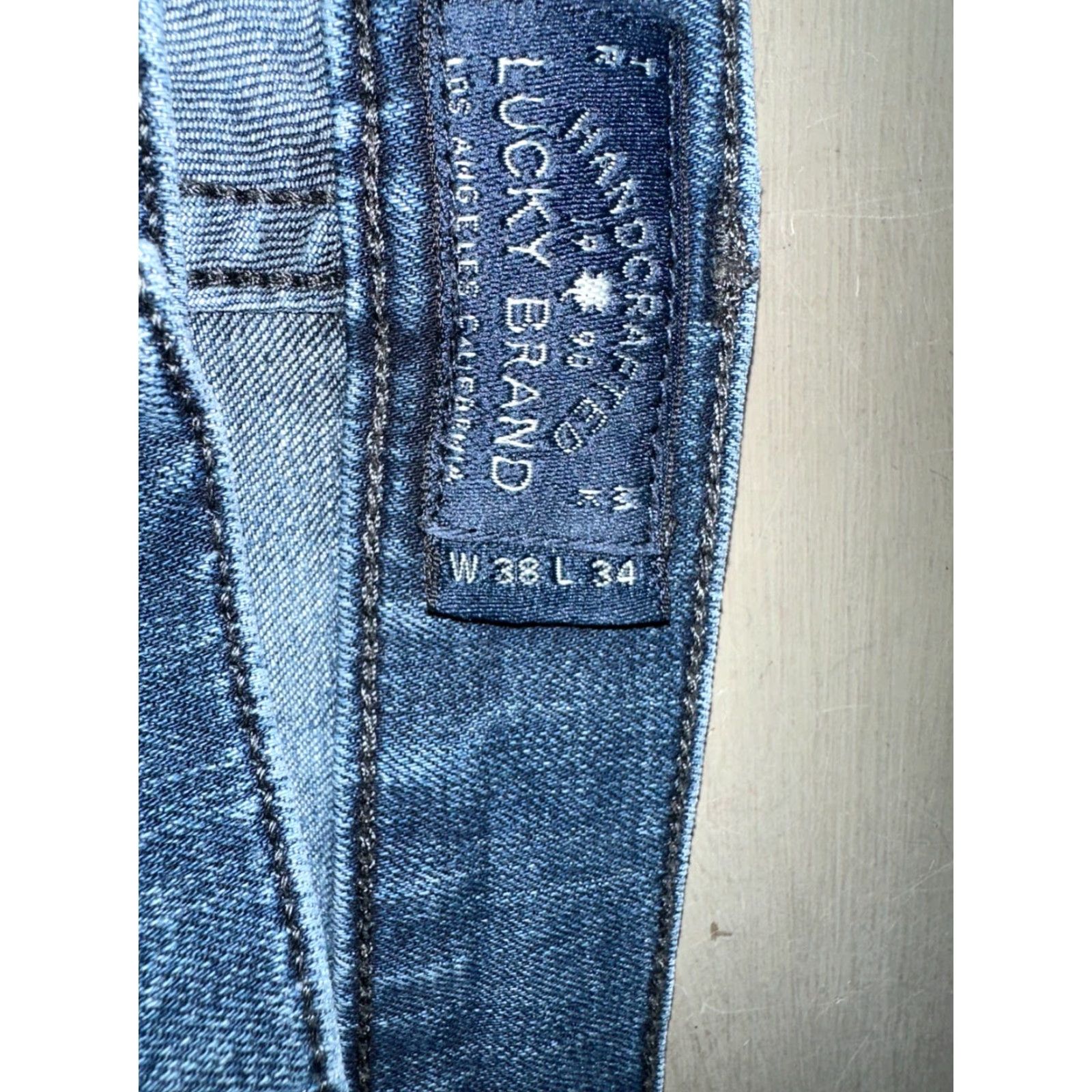 Lucky Brand Lucky Brand Jeans Men 38x34 Heritage Slim 121 Blue 121 heritage slim Regular Inseam 34 Mens jeans Slimming Size US 38 / EU 54 - 3 Thumbnail