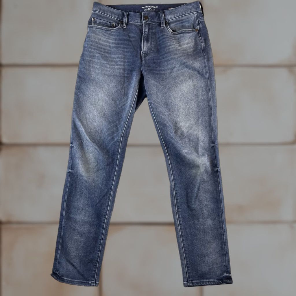 Banana Republic Banana Republic Travel Jean Slim Fit Mens 32x32 Blue Stretch 5-Pocket Jeans Size US 32 / EU 48 - 1 Thumbnail