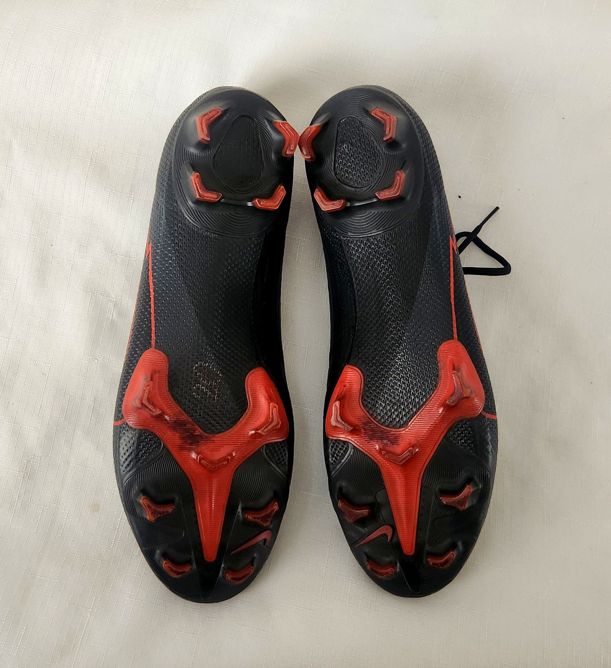 Nike Nike Mercurial Vapor 13 Pro FG Bred AT7901-060 Men Sizes 13 Size US 13 / EU 46 - 7 Thumbnail
