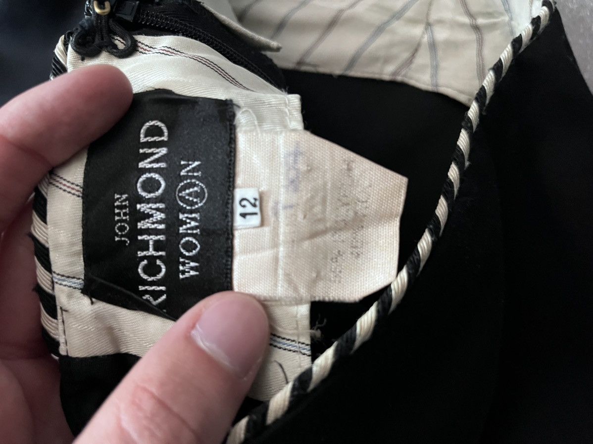 John Richmond John Richmond black wool skirt rare Size 30" / US 8 / IT 44 - 12 Thumbnail