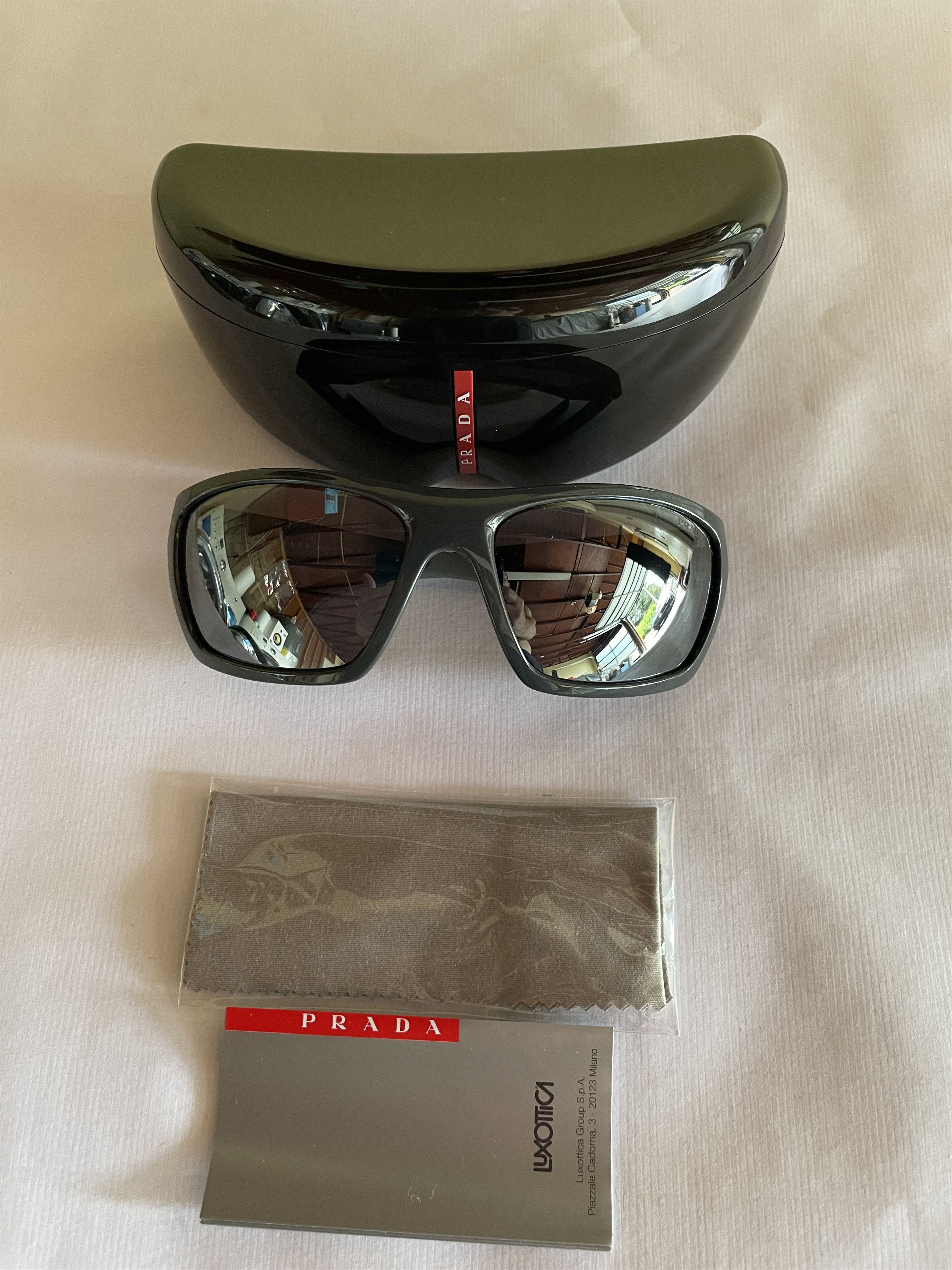 Prada Prada PS 06SS VY90D3 61 Matte Grey Rectangle Sunglasses. Size ONE SIZE - 6 Thumbnail