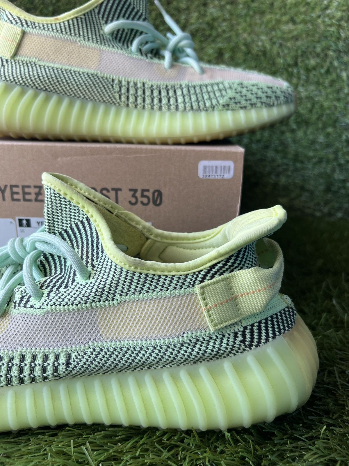 Adidas × Kanye West × Yeezy adidas Yeezy Boost 350 V2 Yeezreel Non-Reflective Size US 10 / EU 43 - 2 Thumbnail