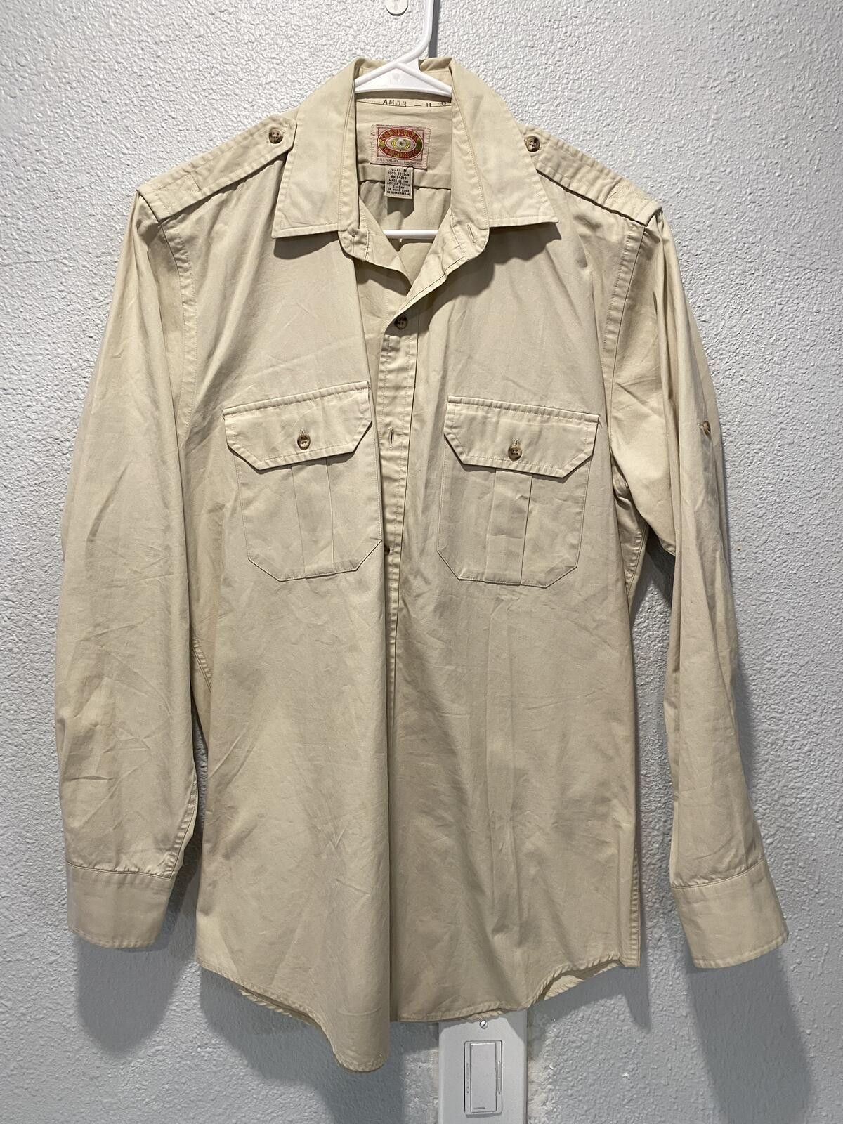 Banana Republic Banana Republic Men's Beige Cotton Button-Up Shirt Medium Size US M / EU 48-50 / 2 - 1 Thumbnail