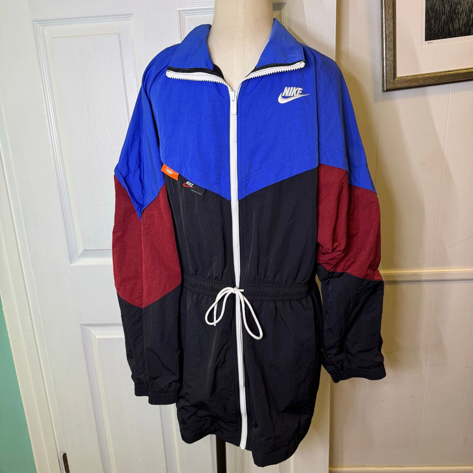 Nike Nike Women Sportswear Icon Clash Track Woven Jacket Sz. S Size S / US 4 / IT 40 - 1 Thumbnail