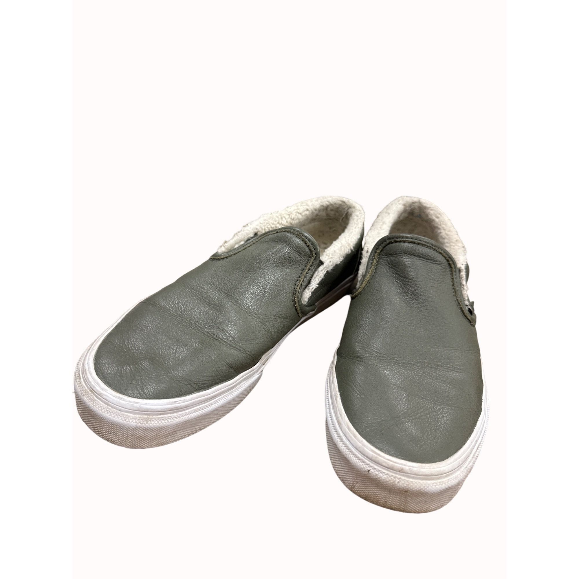 Vans Vans men’s 7.5 or womens 9 green leather fur lined low top s Size US 7.5 / EU 40-41 - 11 Thumbnail
