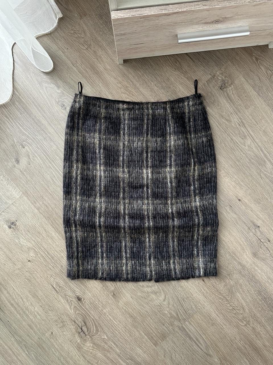 Max Mara × Vintage Vintage Max Mara Lana Wool Skirt Size 30" / US 8 / IT 44 - 1 Thumbnail