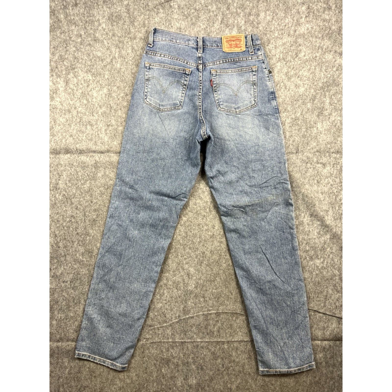 Levi's VINTAGE Levi's 550 Jeans Women's Relaxed Tapered Blue Denim Size 6 Regular 29in Inseam 5-Pocket 90s Style Size 28" / US 6 / IT 42 - 2 Thumbnail
