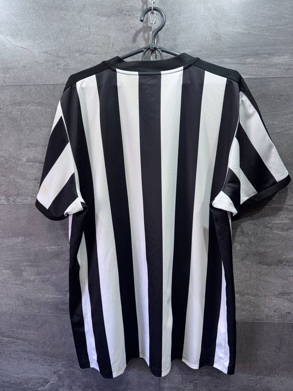 Puma Puma Newcastle United 2017-2018 Home Football Shirt Jersey Size US XL / EU 56 / 4 - 15 Thumbnail
