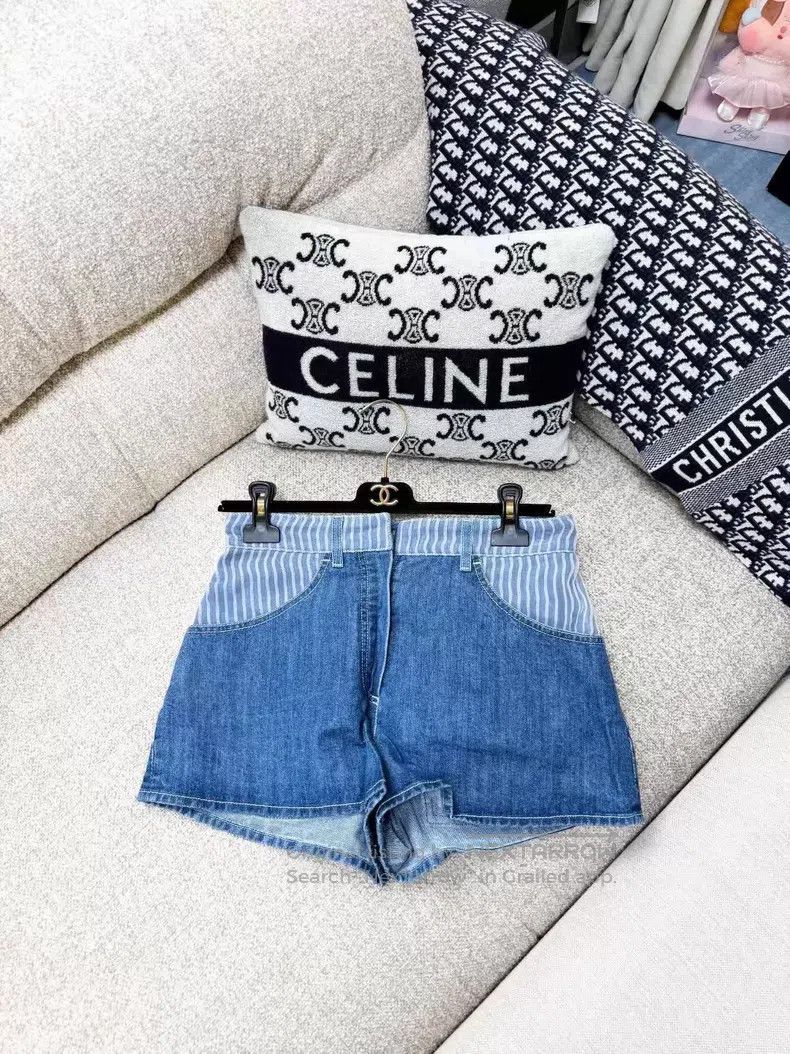 Chanel Chanel Blue mesh stitching denim shorts Size 24" / US 00 / IT 34 - 1 Thumbnail