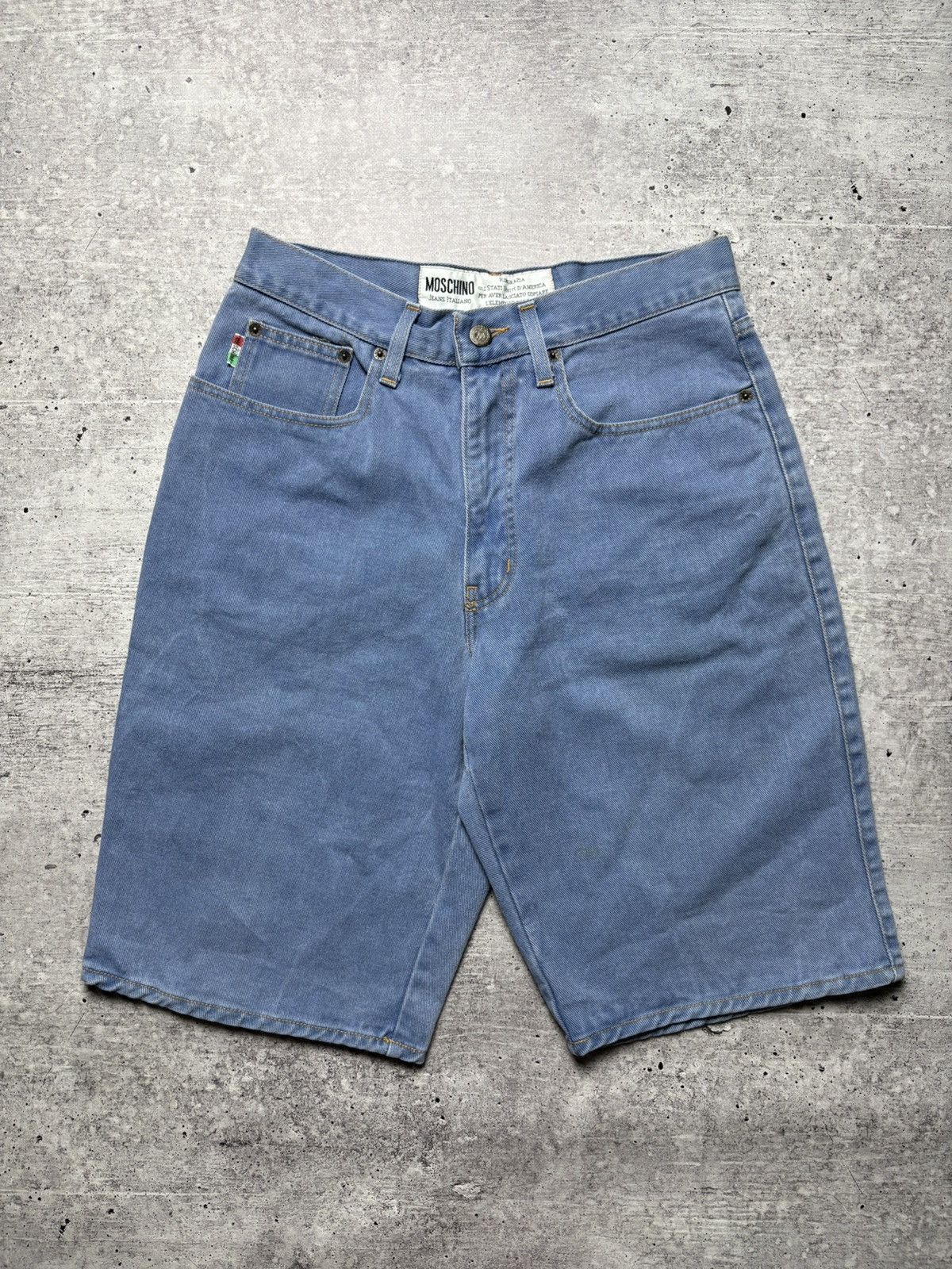Moschino Moschino Vintage Baggy Shorts Size US 33 - 2 Thumbnail