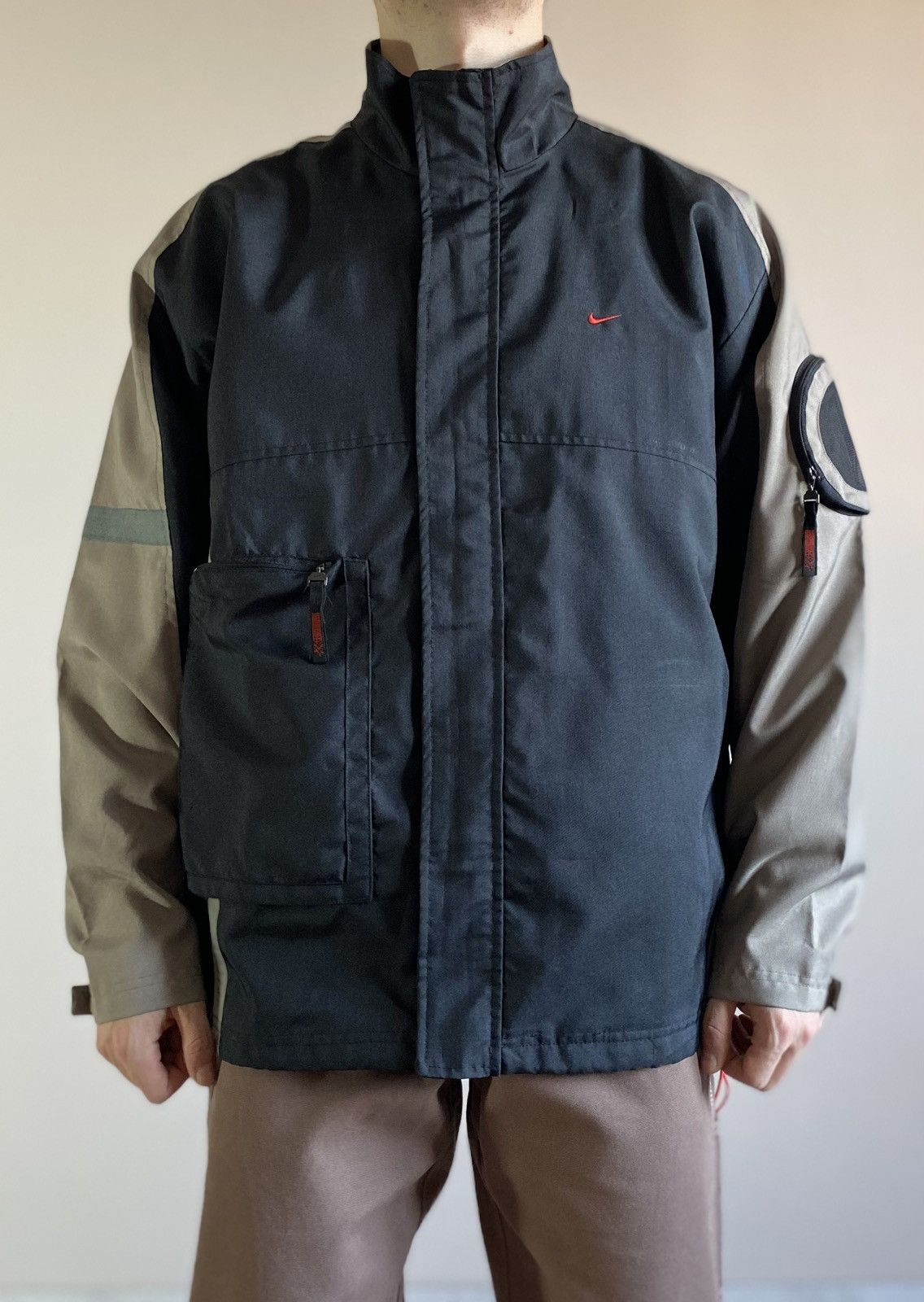 image of Nike Uptempo Multi Pocket Jacket Y2K in Black, Men's (Size Medium)